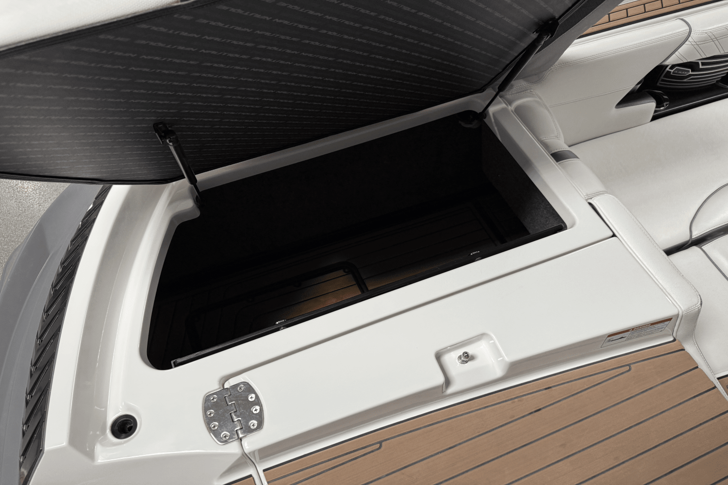 2016 Nautique G25 Image Thumbnail #26