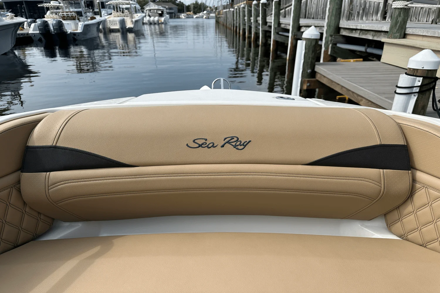 2024 Sea Ray SLX 260 Outboard Image Thumbnail #23