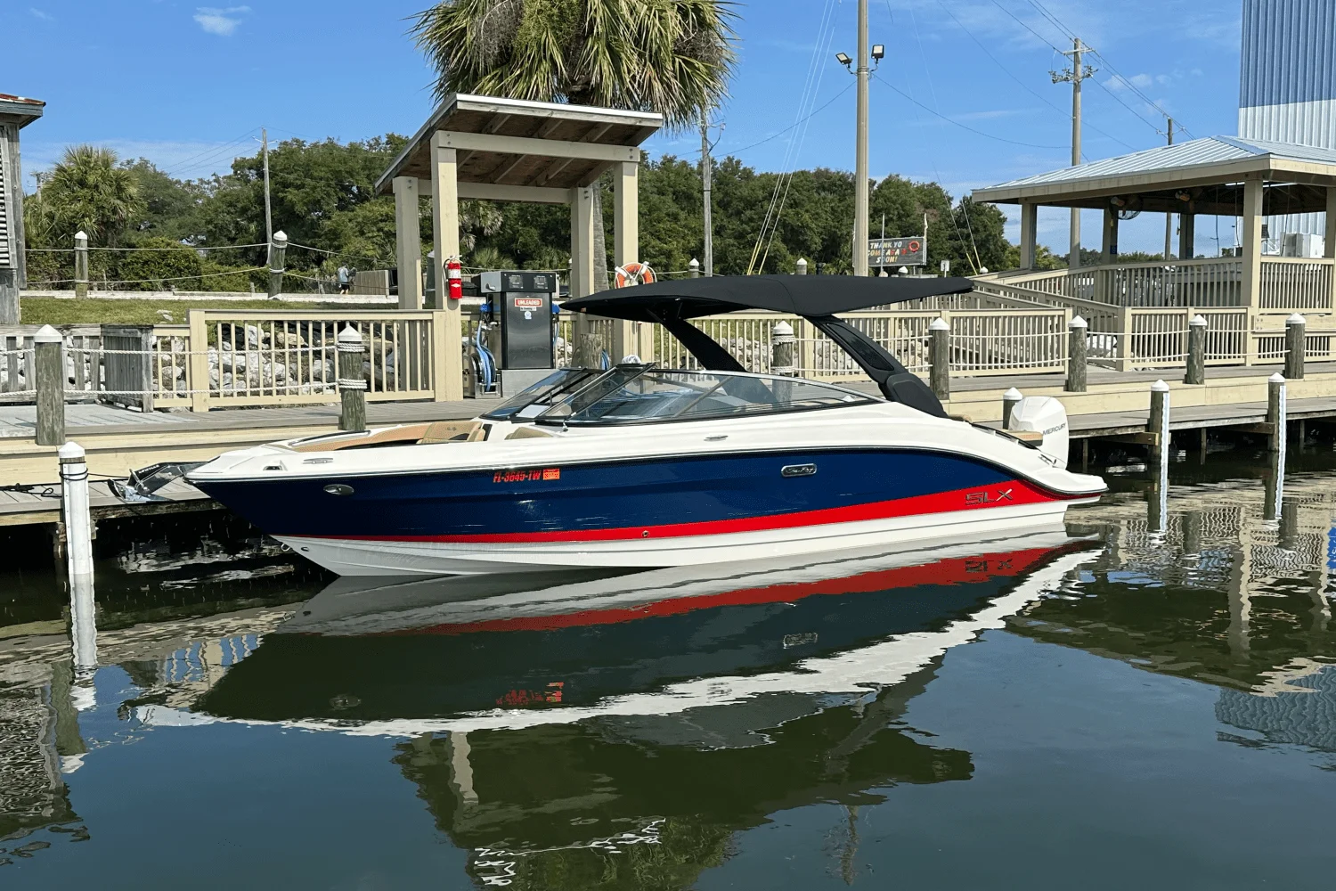 2024 Sea Ray SLX 260 Outboard Image Thumbnail #6