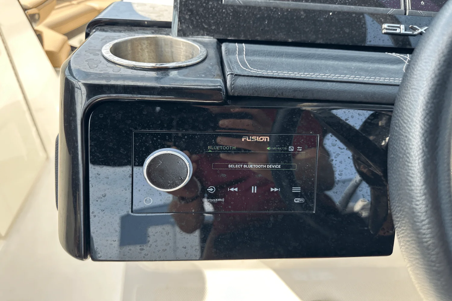 2024 Sea Ray SLX 260 Outboard Image Thumbnail #31