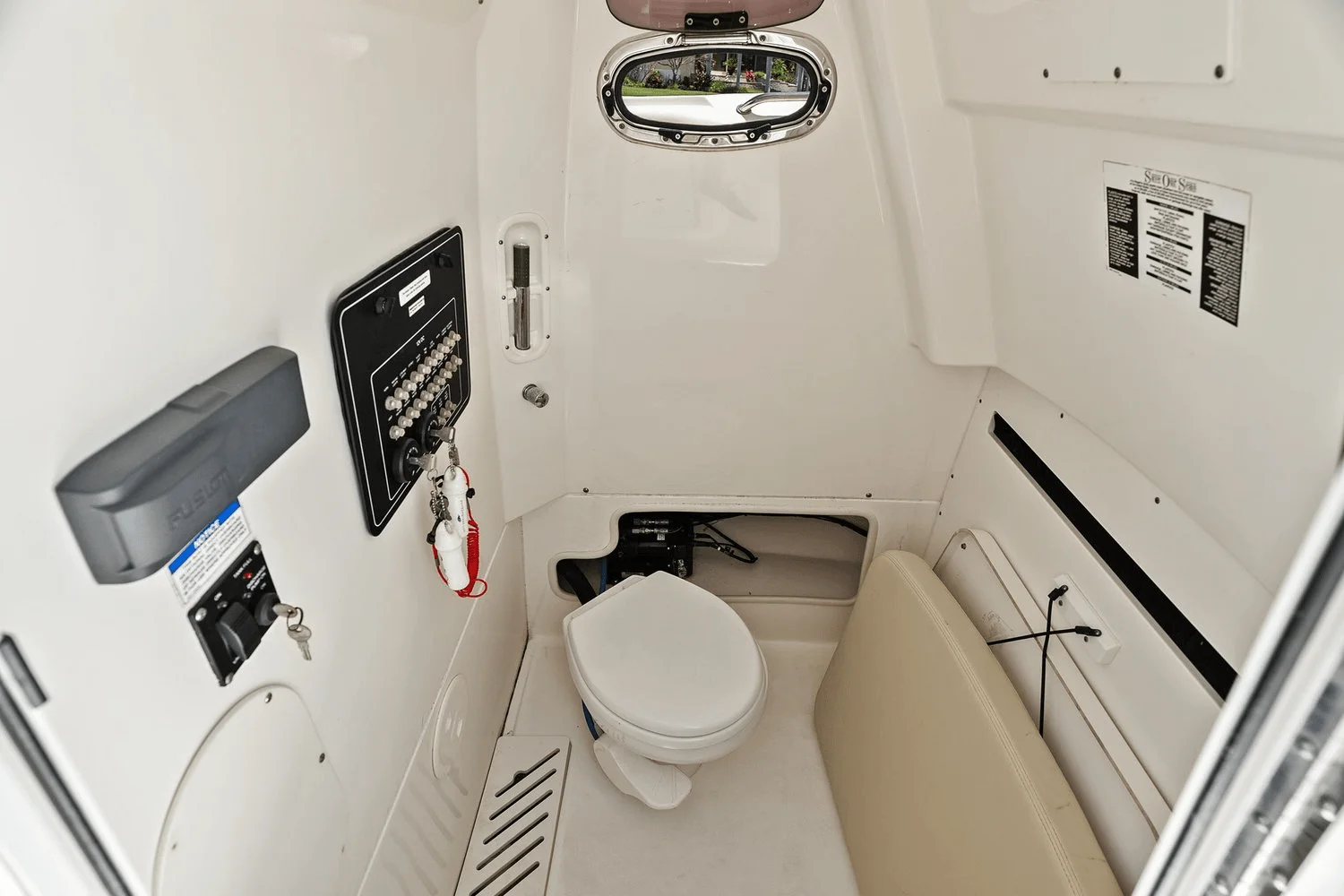 2018 Boston Whaler 280 OUTRAGE Image Thumbnail #25