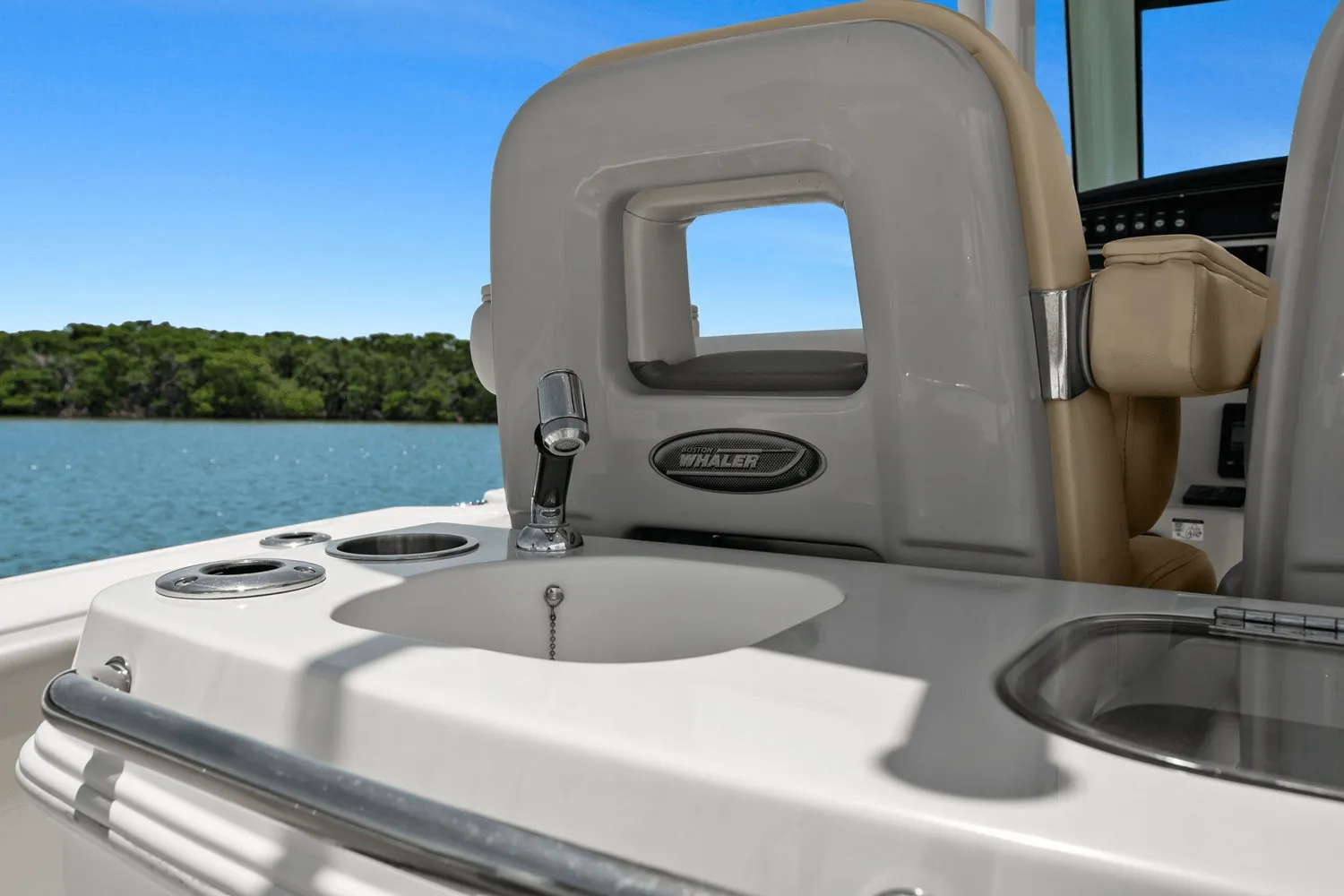 2018 Boston Whaler 280 OUTRAGE Image Thumbnail #37