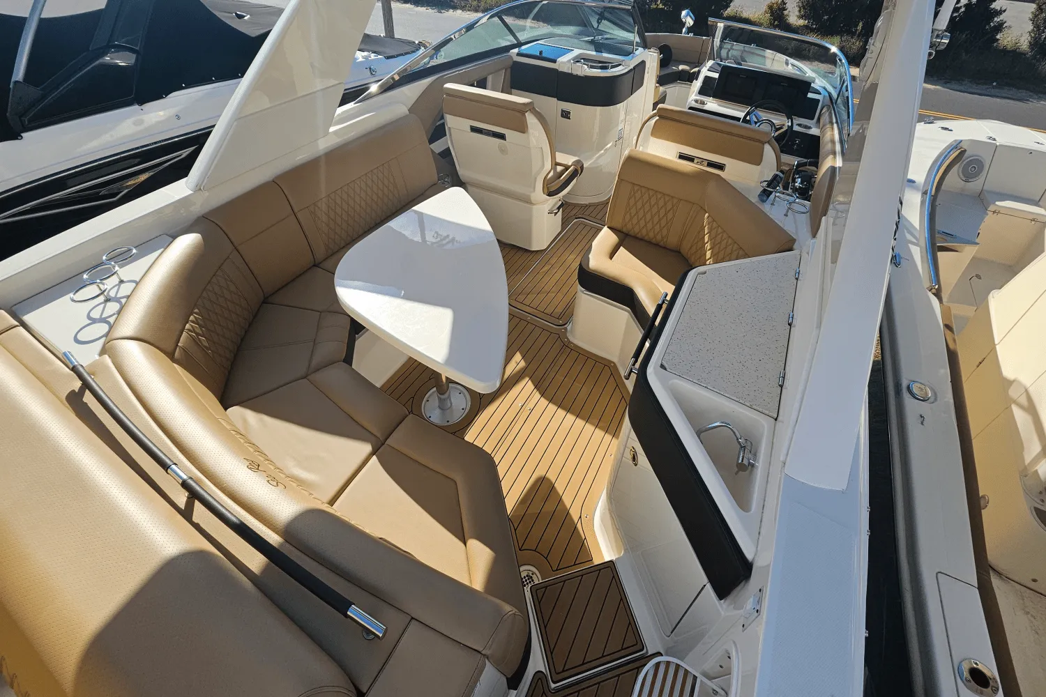2019 Sea Ray 310 SLX Image Thumbnail #14
