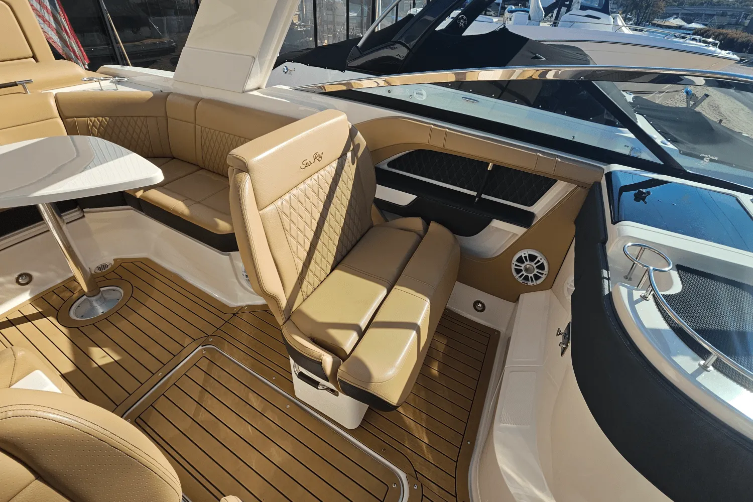 2019 Sea Ray 310 SLX Image Thumbnail #22