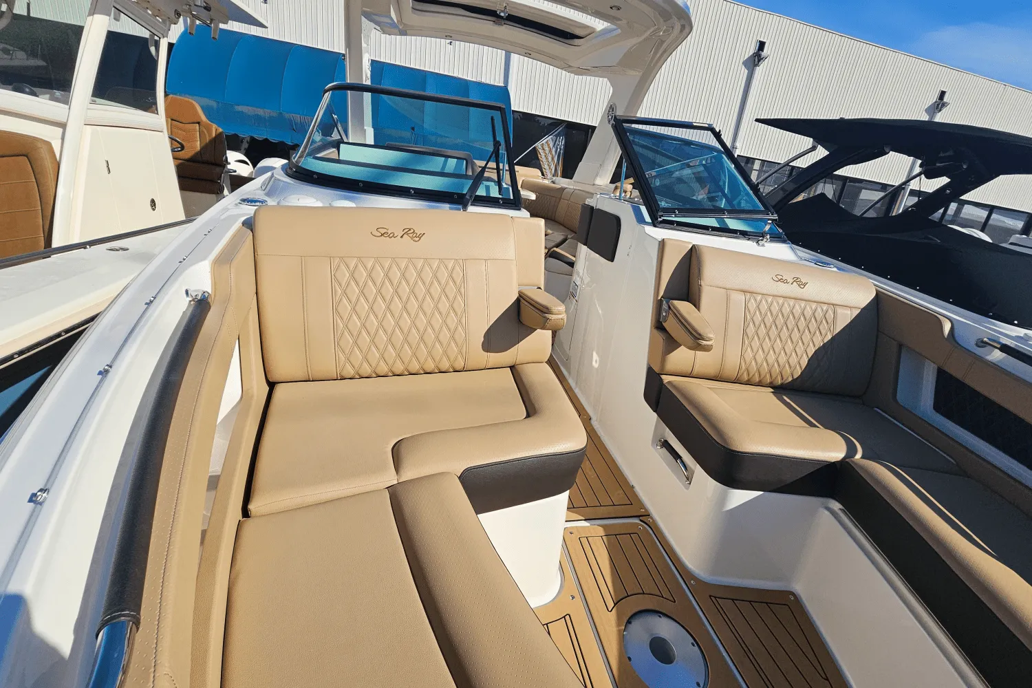 2019 Sea Ray 310 SLX Image Thumbnail #33