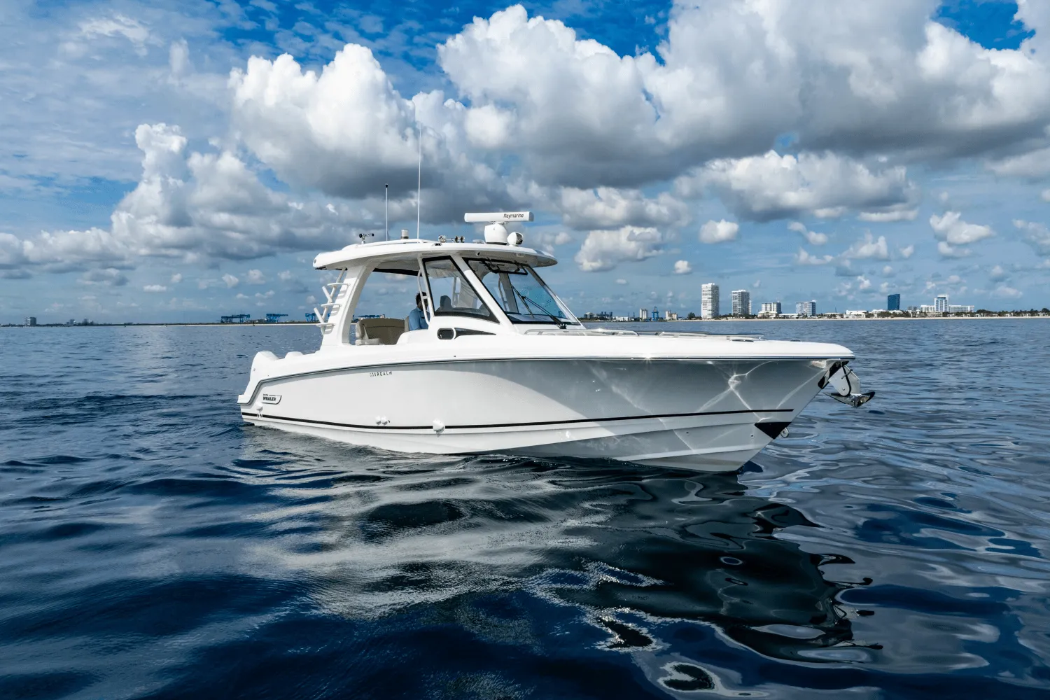 2022 Boston Whaler 350 REALM Image Thumbnail #0