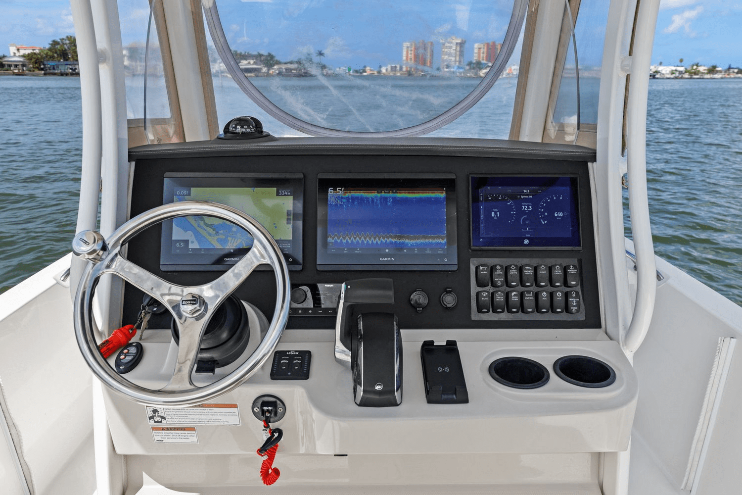 2018 Boston Whaler 270 DAUNTLESS Image Thumbnail #47