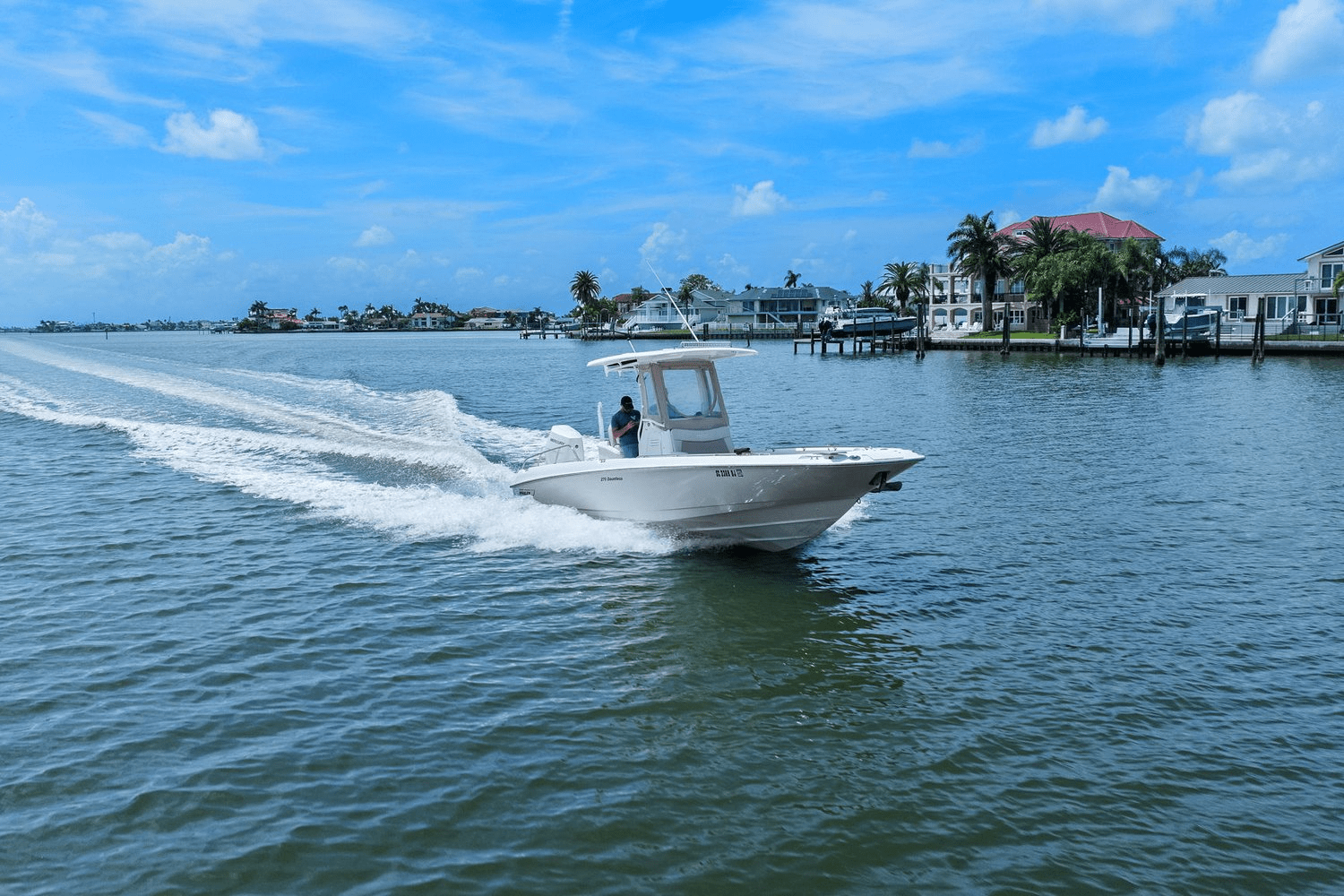 2018 Boston Whaler 270 DAUNTLESS Image Thumbnail #30