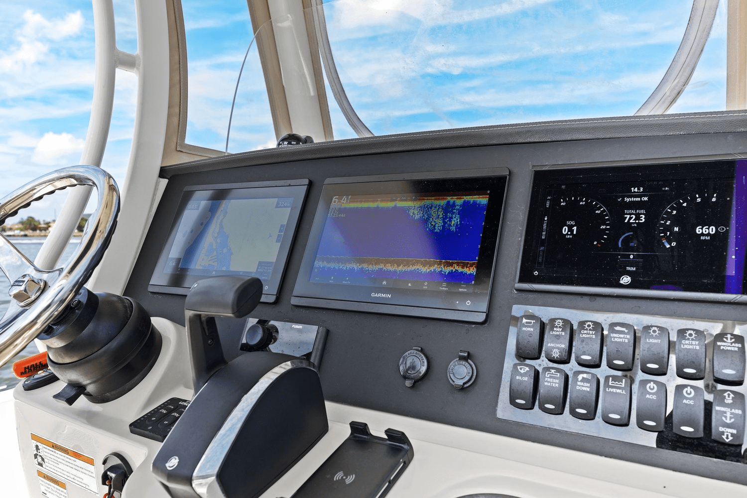 2018 Boston Whaler 270 DAUNTLESS Image Thumbnail #45