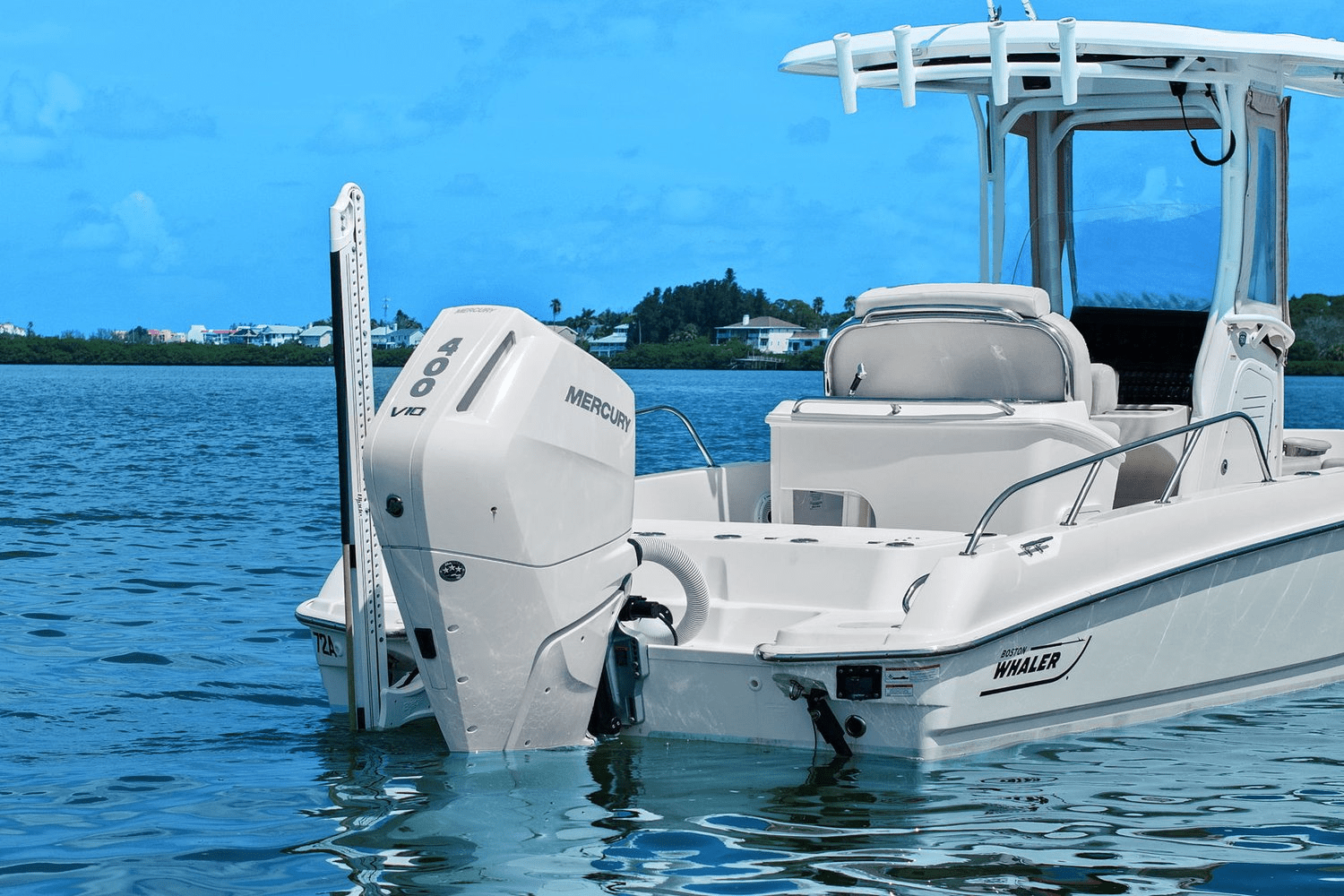 2018 Boston Whaler 270 DAUNTLESS Image Thumbnail #0