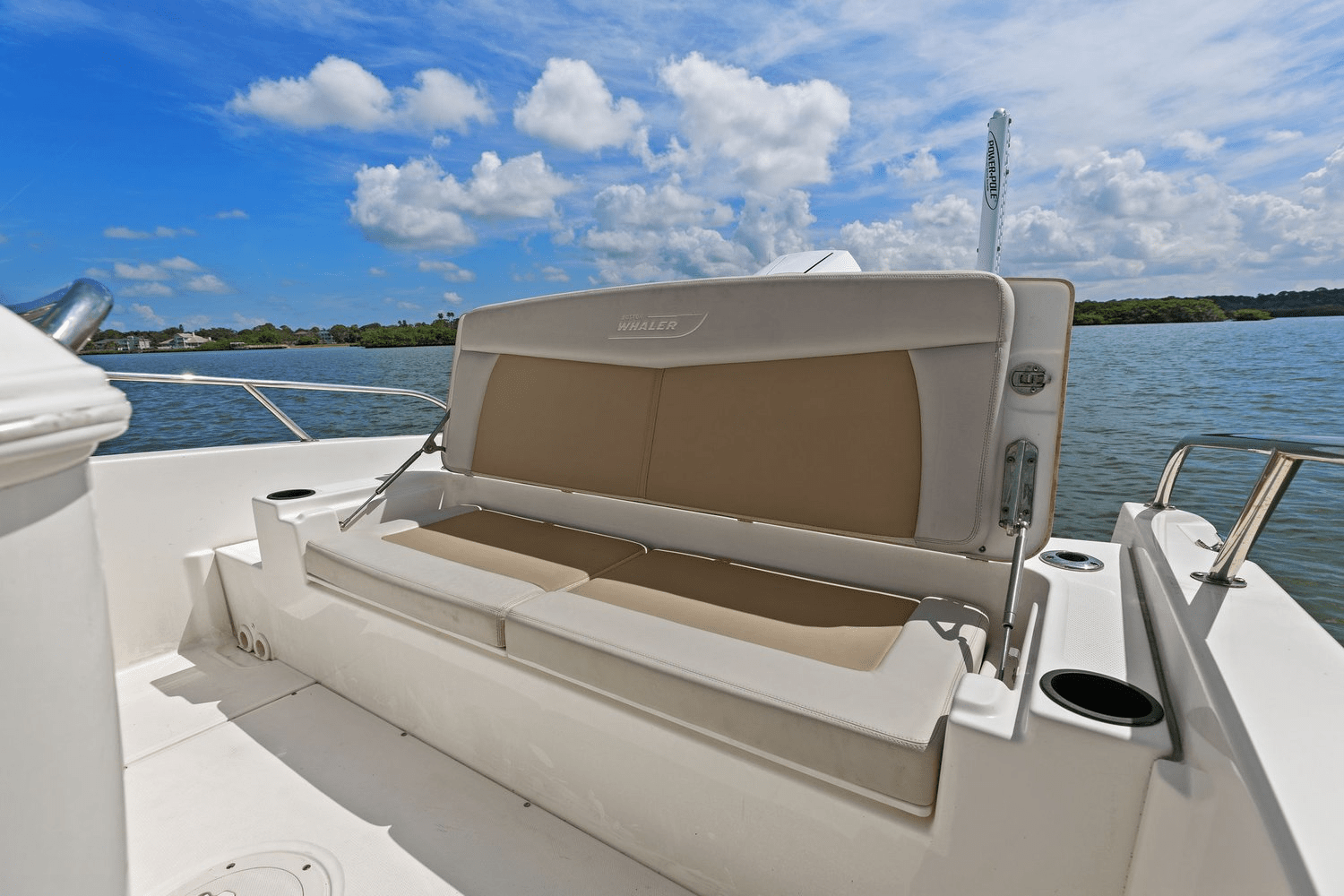 2018 Boston Whaler 270 DAUNTLESS Image Thumbnail #40