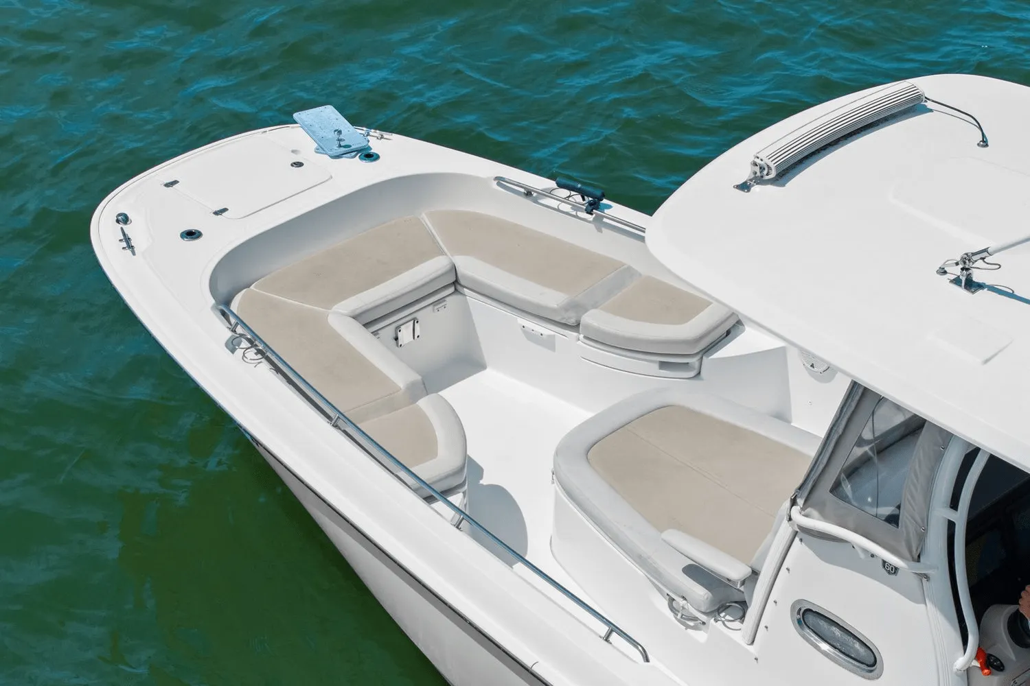 2018 Boston Whaler 270 DAUNTLESS Image Thumbnail #17