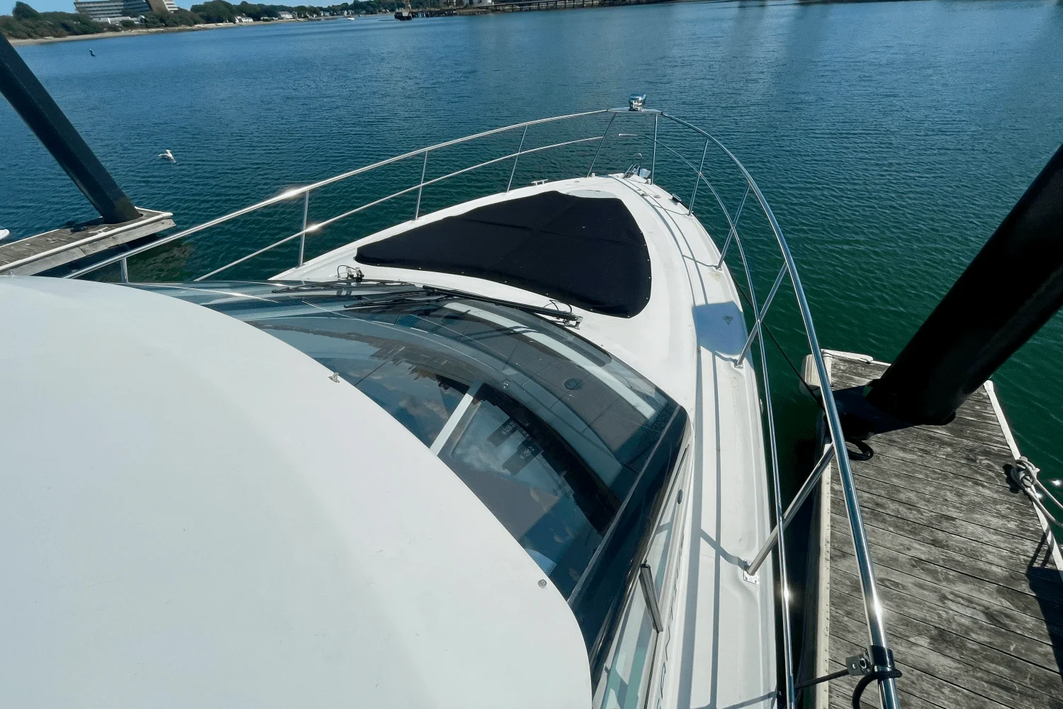 2015 Cruisers Yachts 41 CANTIUS Image Thumbnail #32