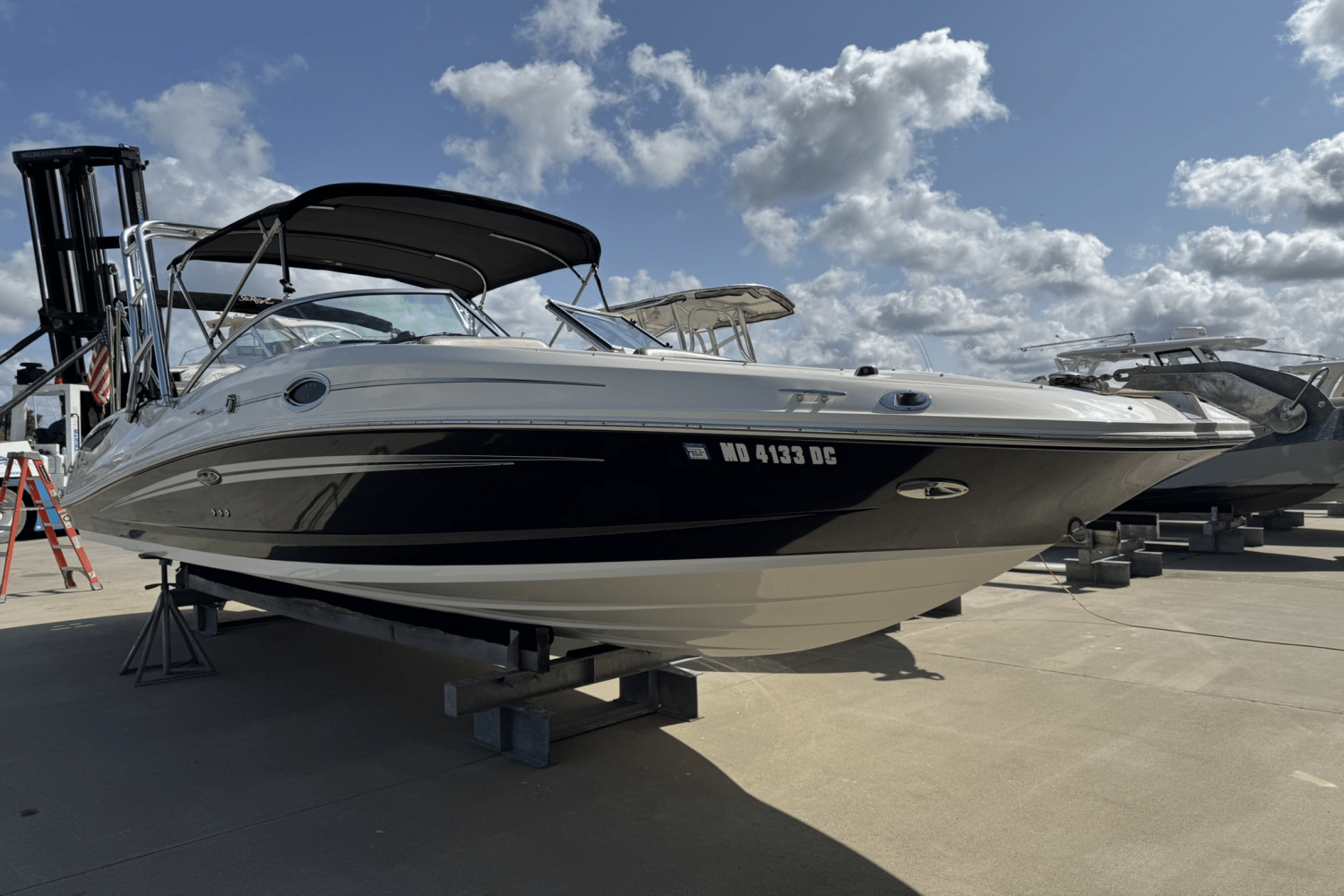 2011 Sea Ray 30 SDX Image Thumbnail #2