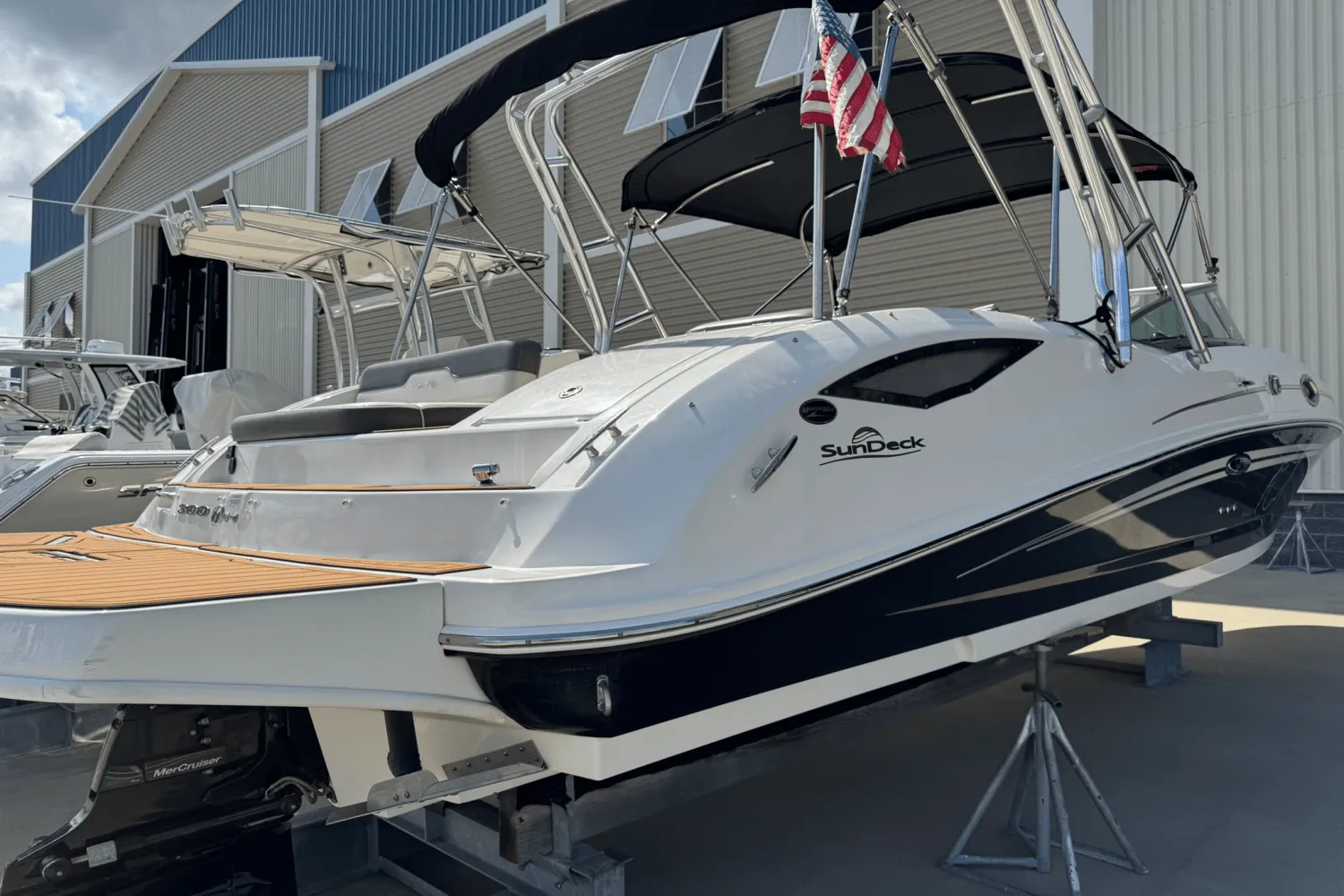 2011 Sea Ray 300 SUNDECK Image Thumbnail #18