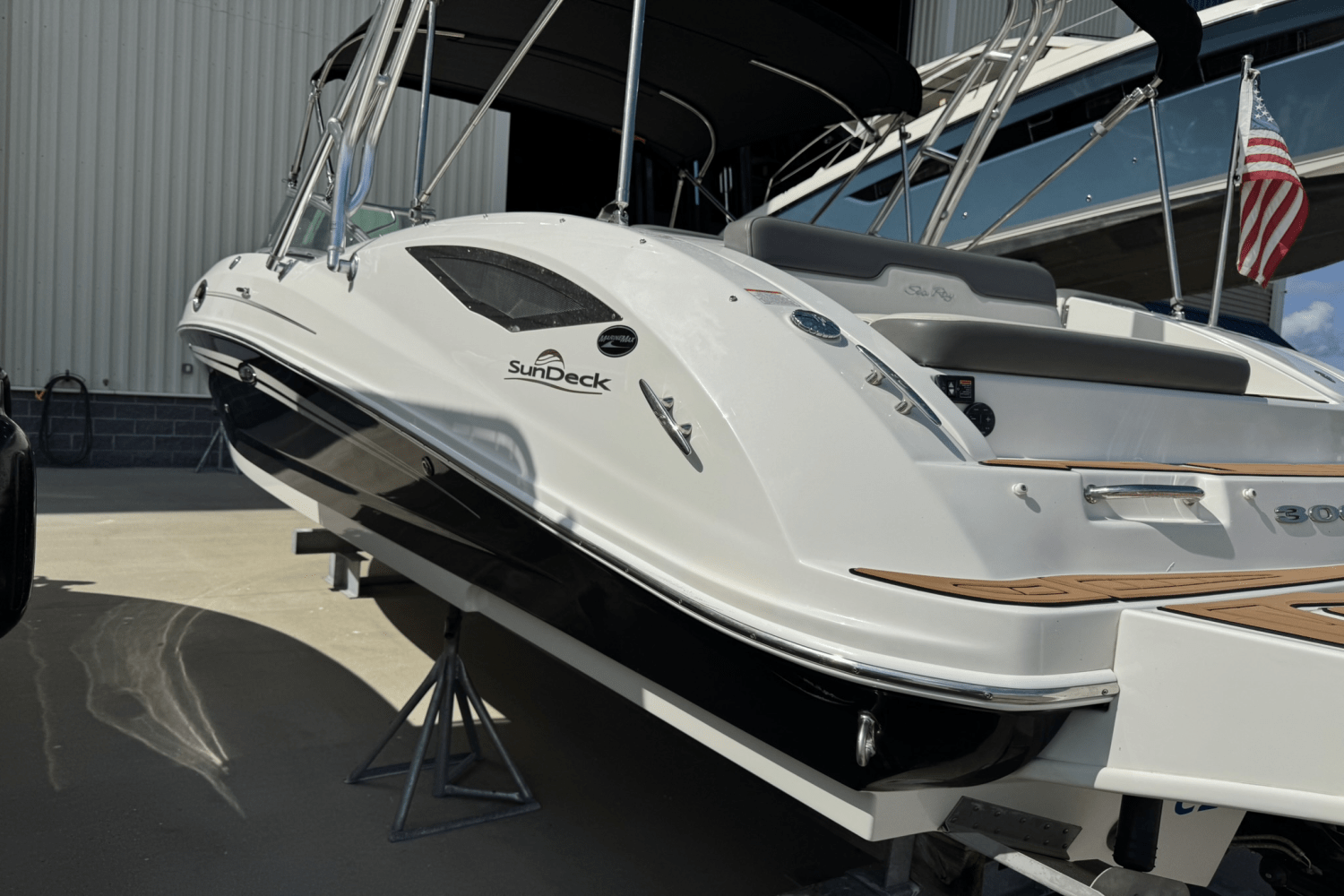 2011 Sea Ray 30 SDX Image Thumbnail #7