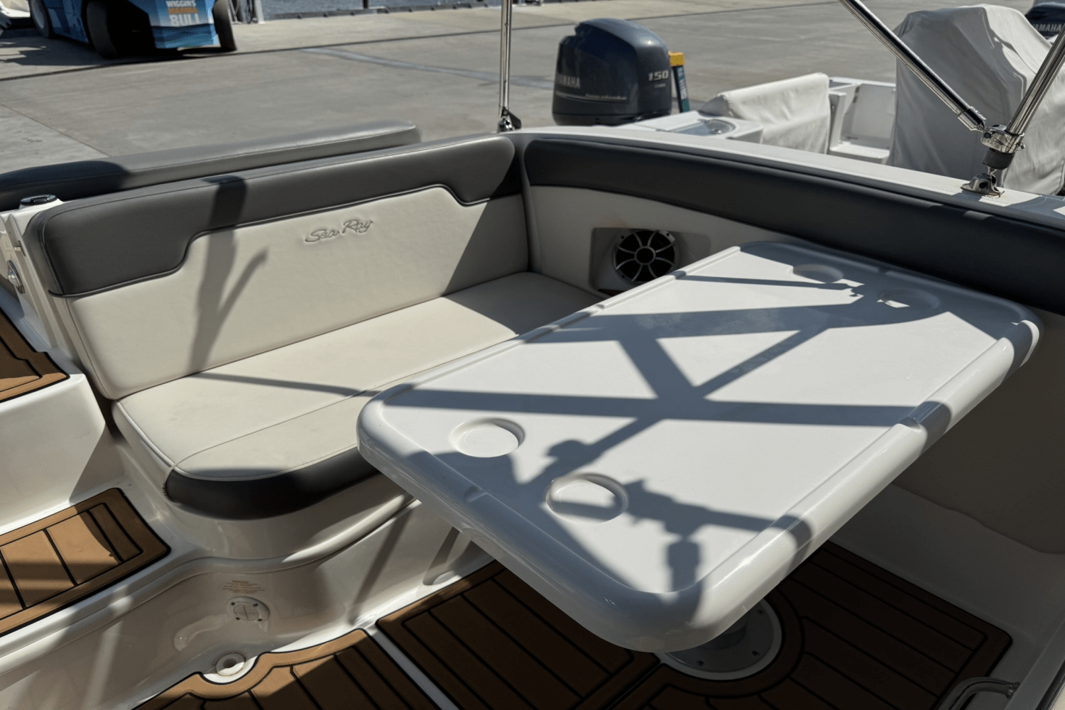2011 Sea Ray 30 SDX Image Thumbnail #11