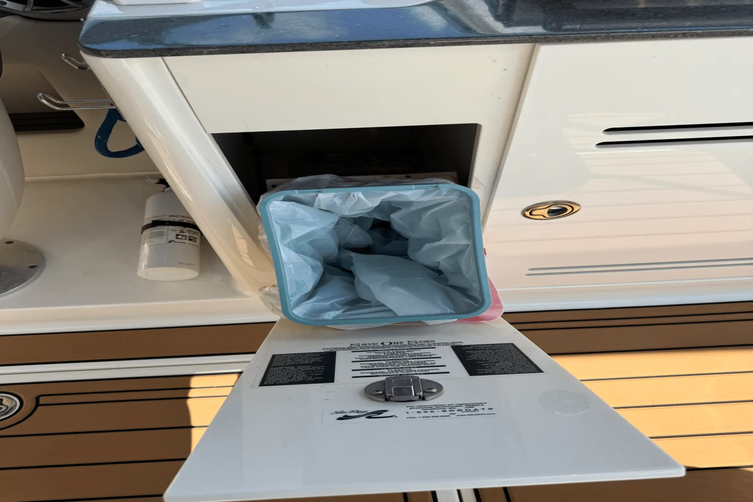 2011 Sea Ray 300 SUNDECK Image Thumbnail #59