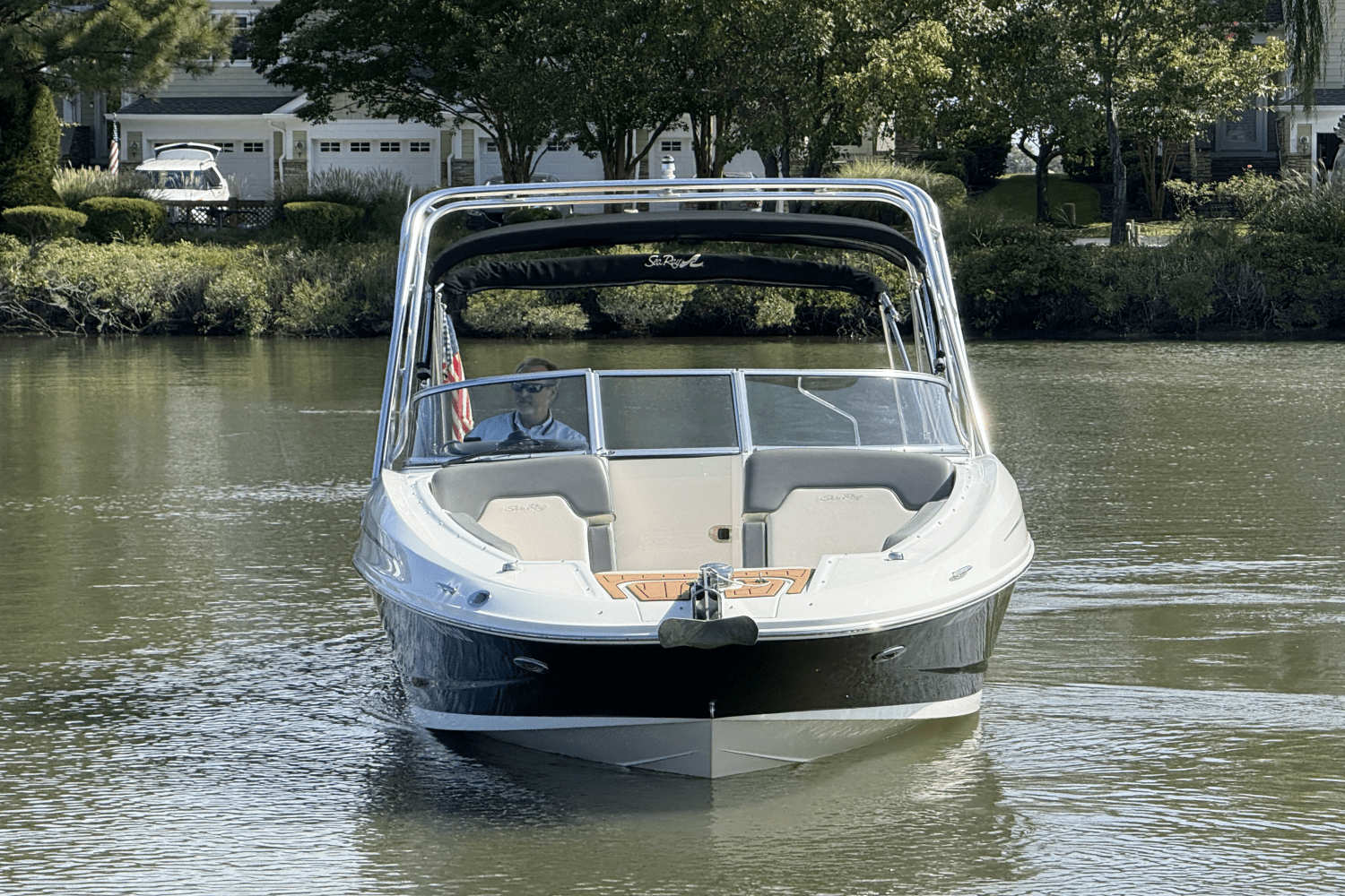 2011 Sea Ray 300 SUNDECK Image Thumbnail #11