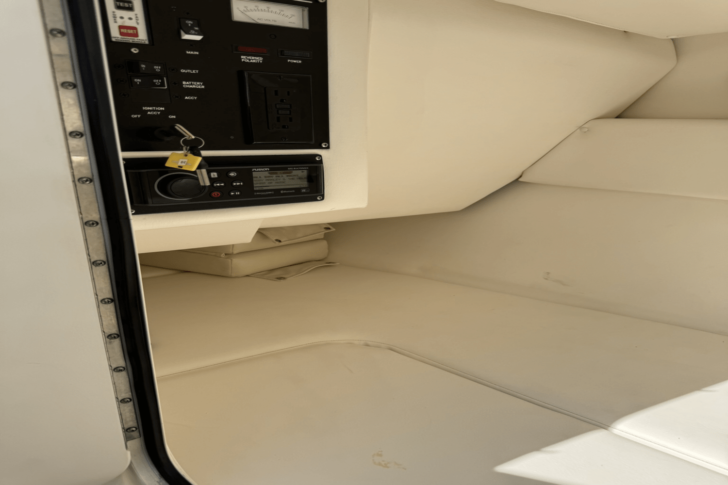 2011 Sea Ray 30 SDX Image Thumbnail #23