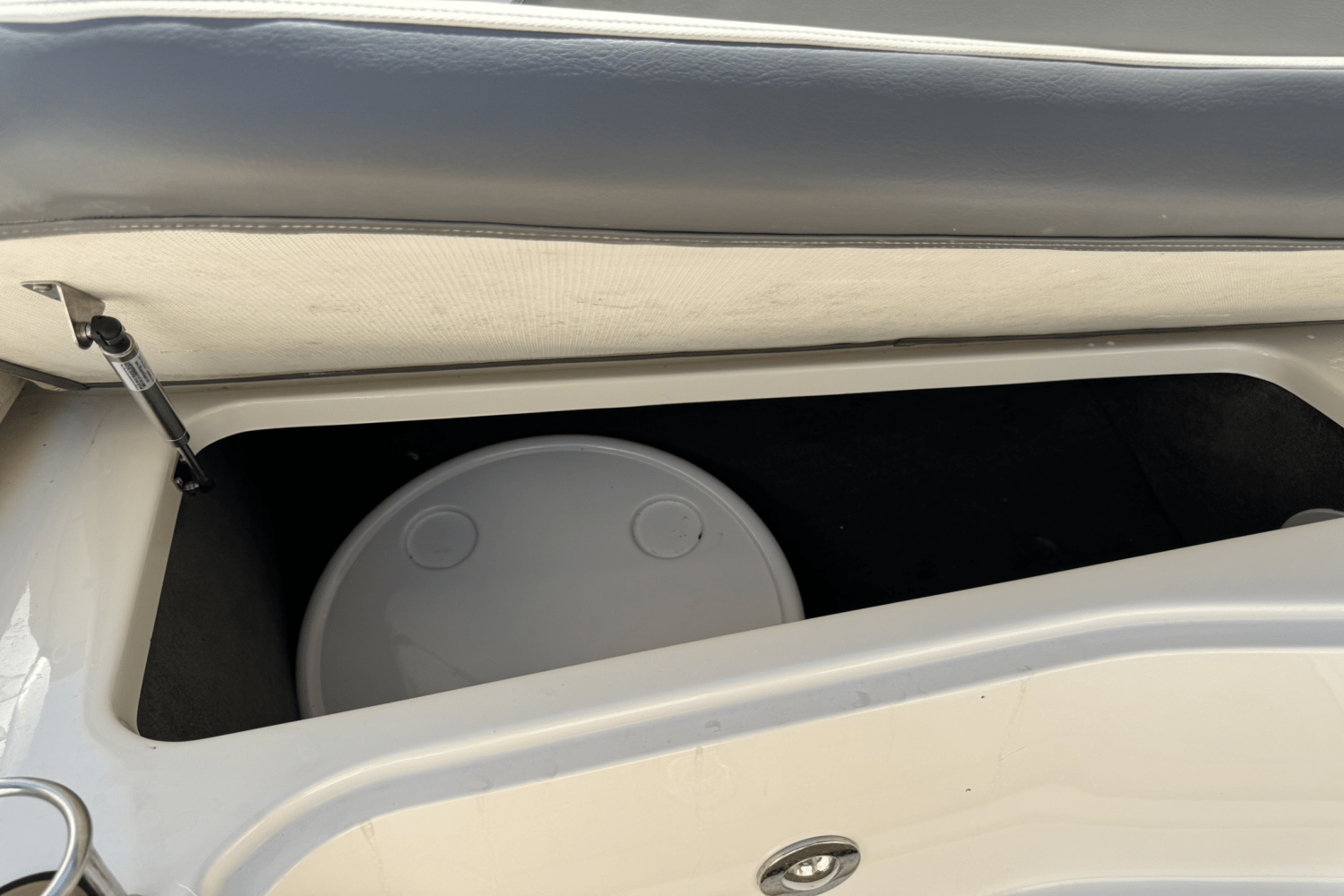 2011 Sea Ray 30 SDX Image Thumbnail #60