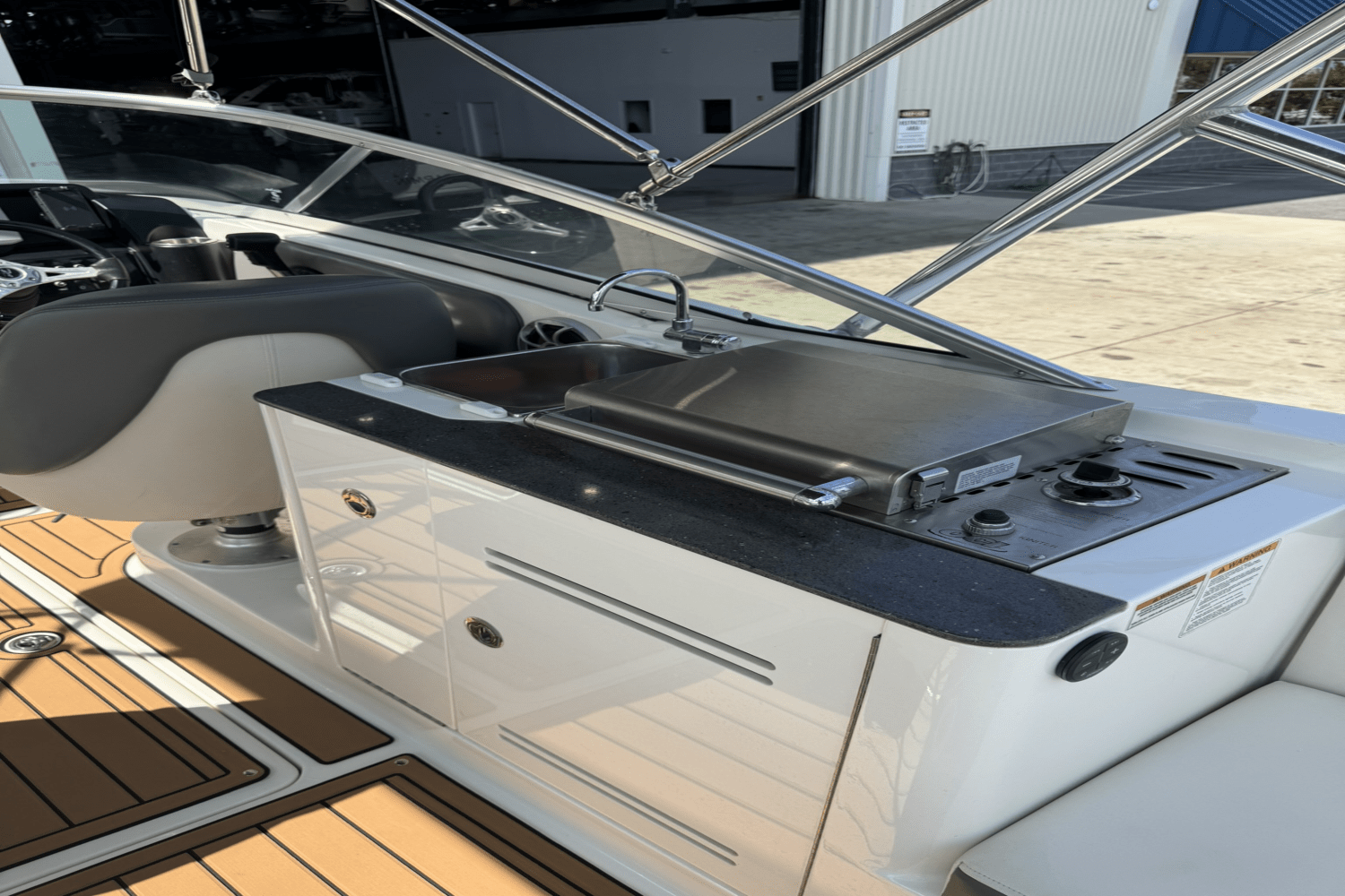 2011 Sea Ray 30 SDX Image Thumbnail #13