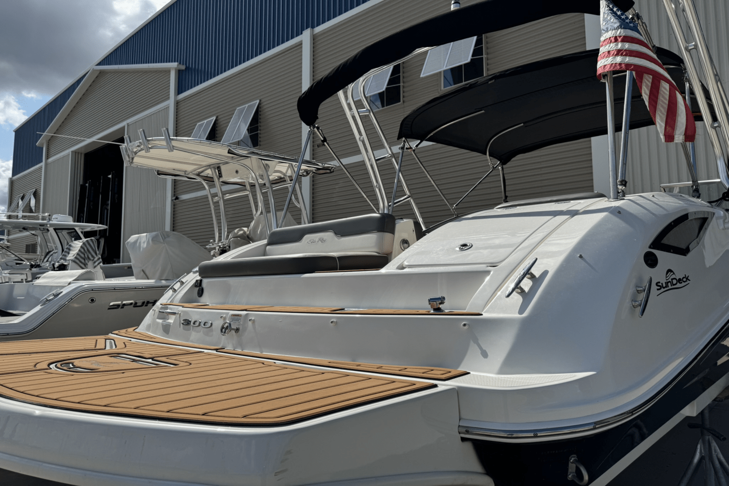 2011 Sea Ray 30 SDX Image Thumbnail #6