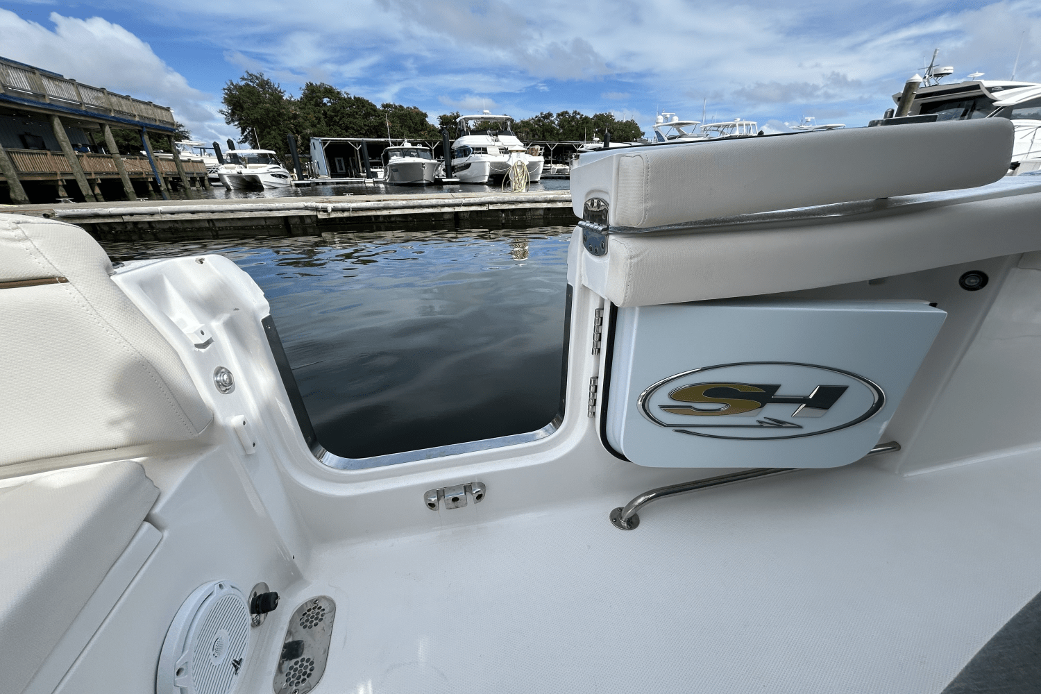 2020 Sea Hunt 255 ULTRA Image Thumbnail #27