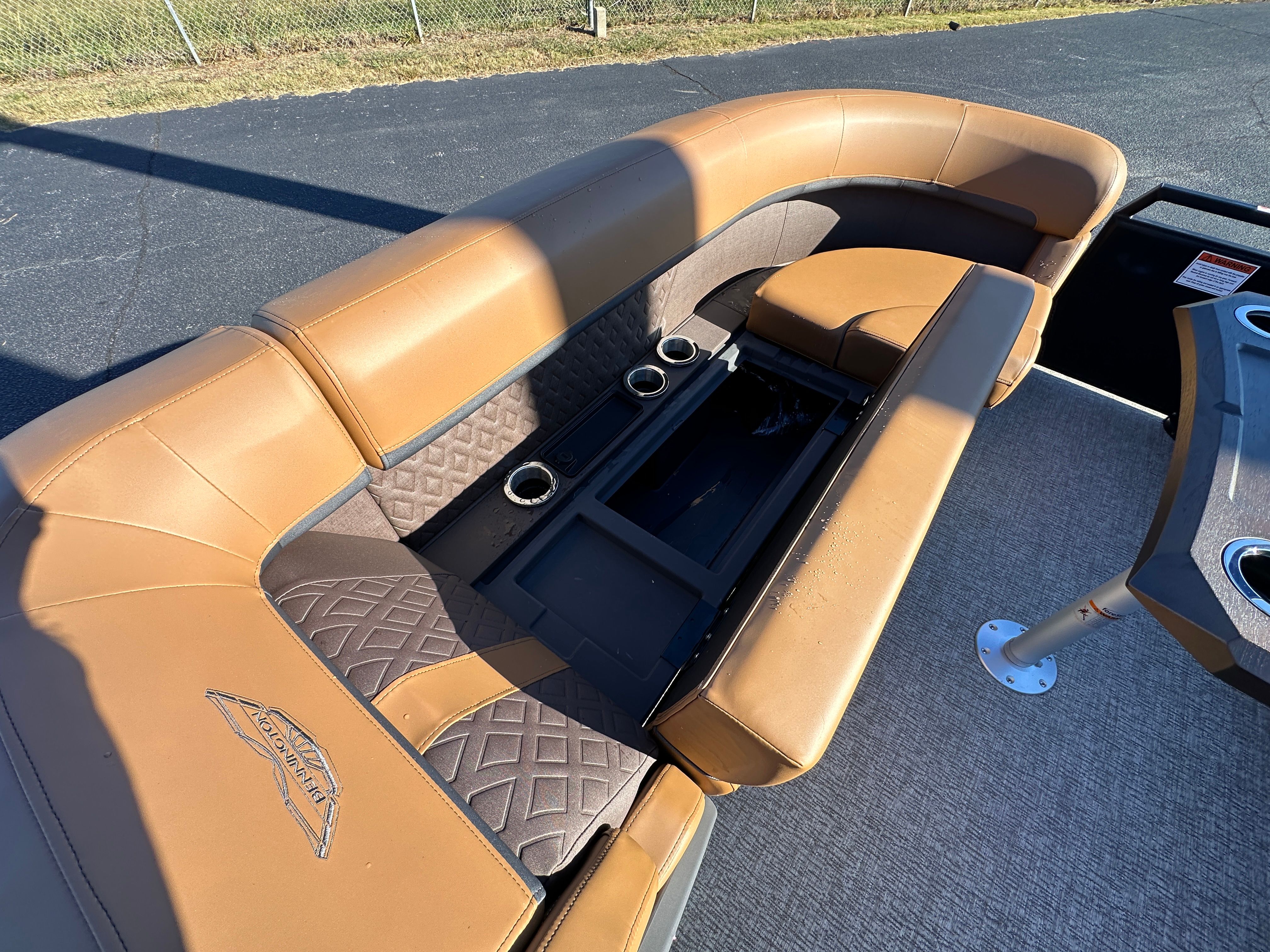 2026 Bennington 24M Image Thumbnail #26