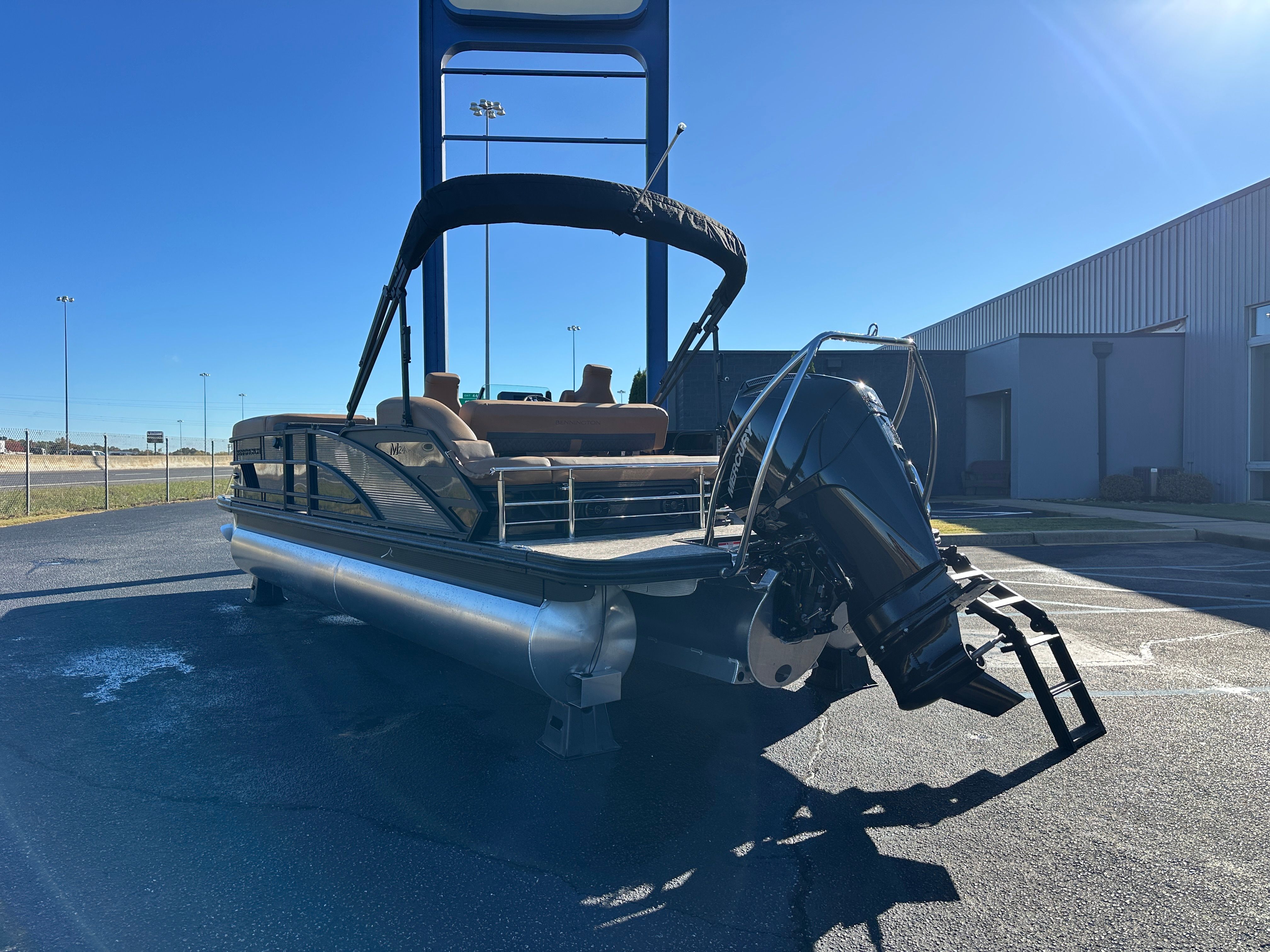 2026 Bennington 24M Image Thumbnail #2