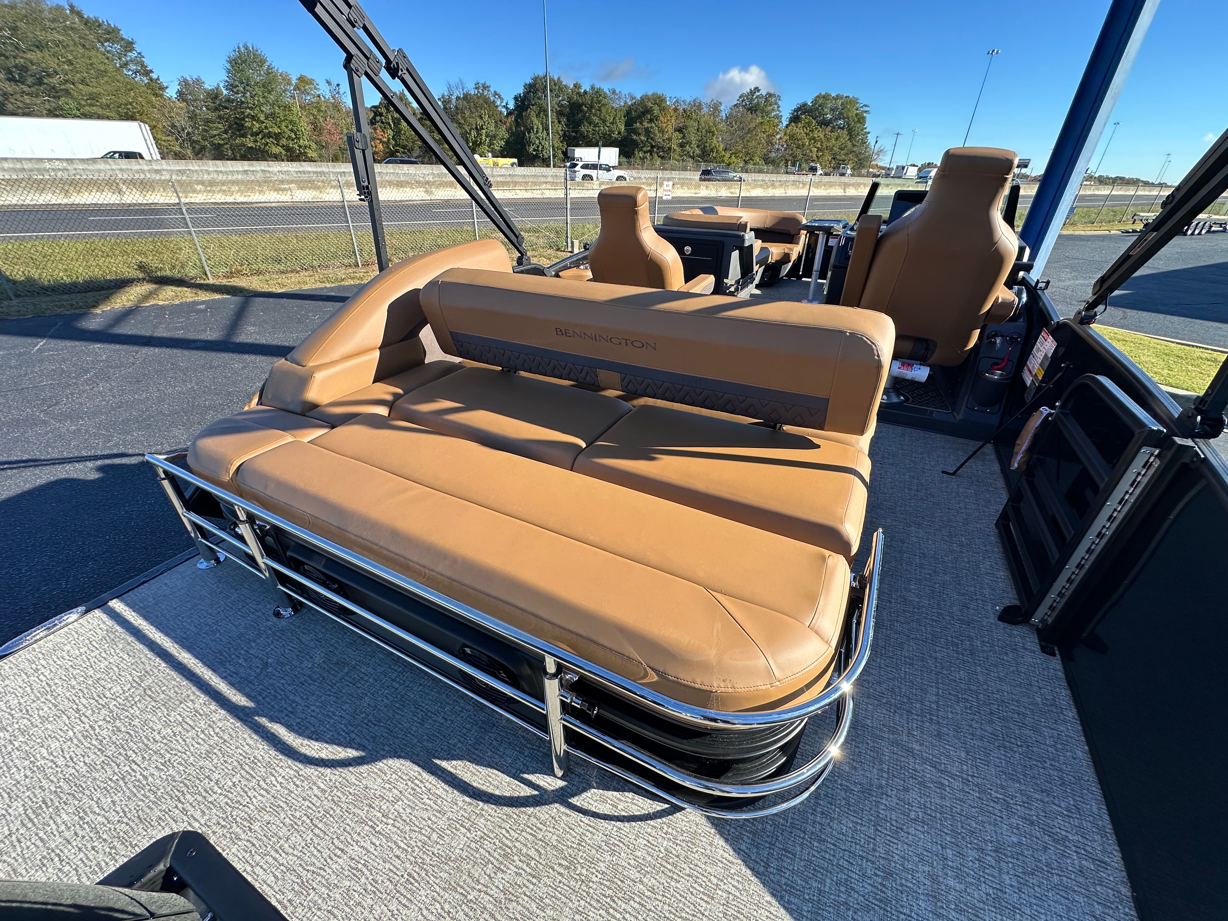 2026 Bennington 24M Image Thumbnail #5