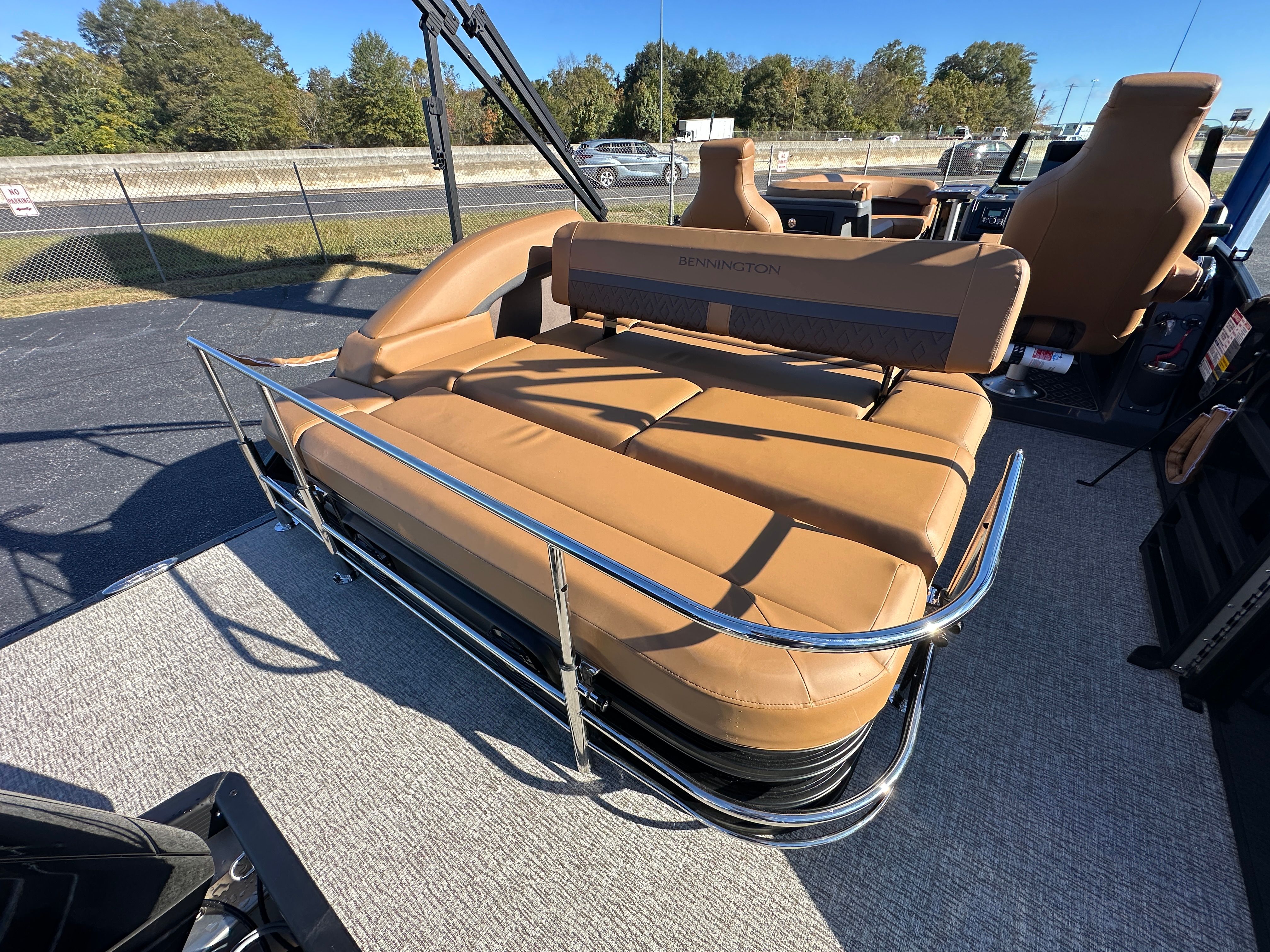2026 Bennington 24M Image Thumbnail #9