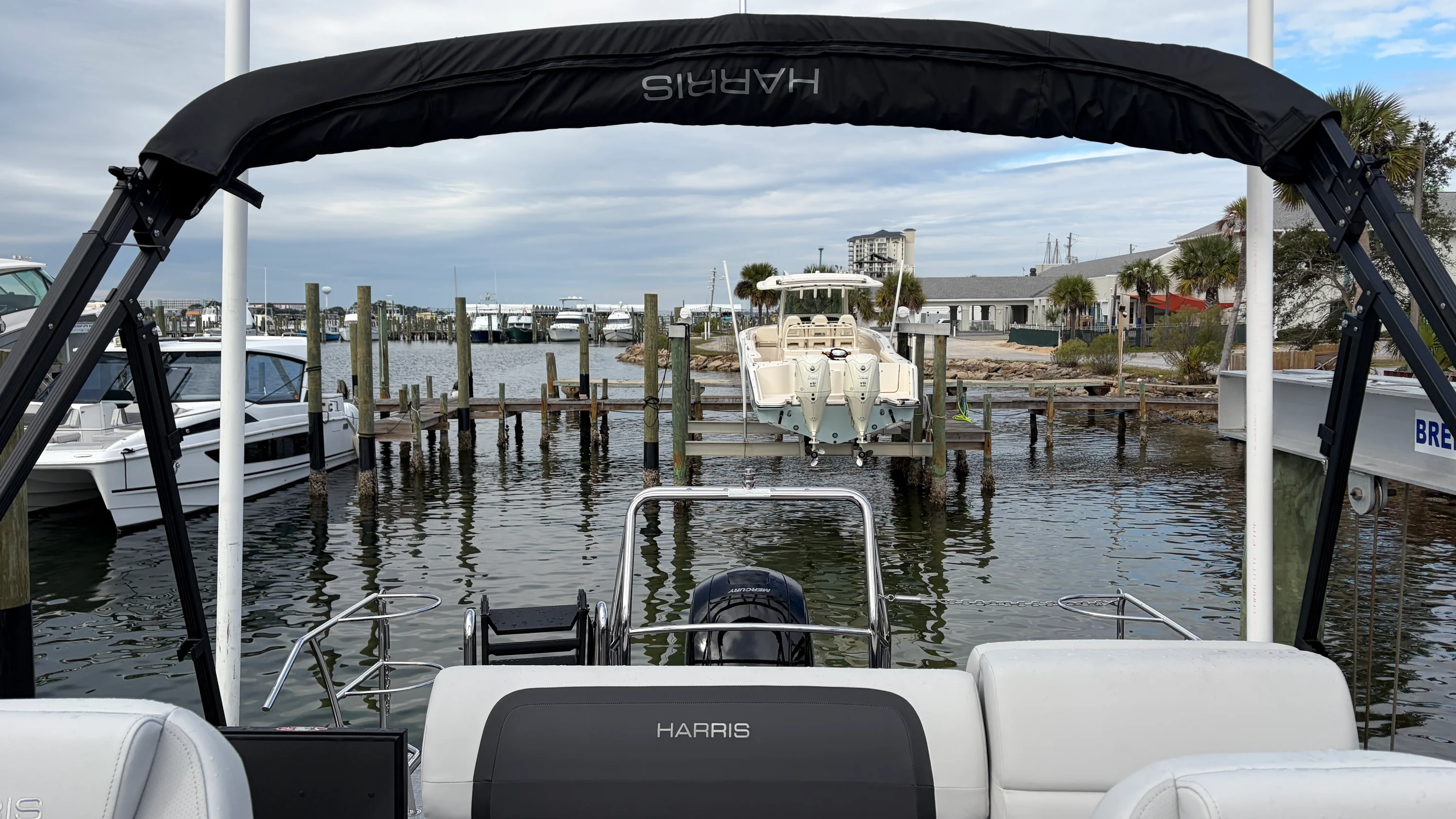 2026 Harris Cruiser 230 Image Thumbnail #14