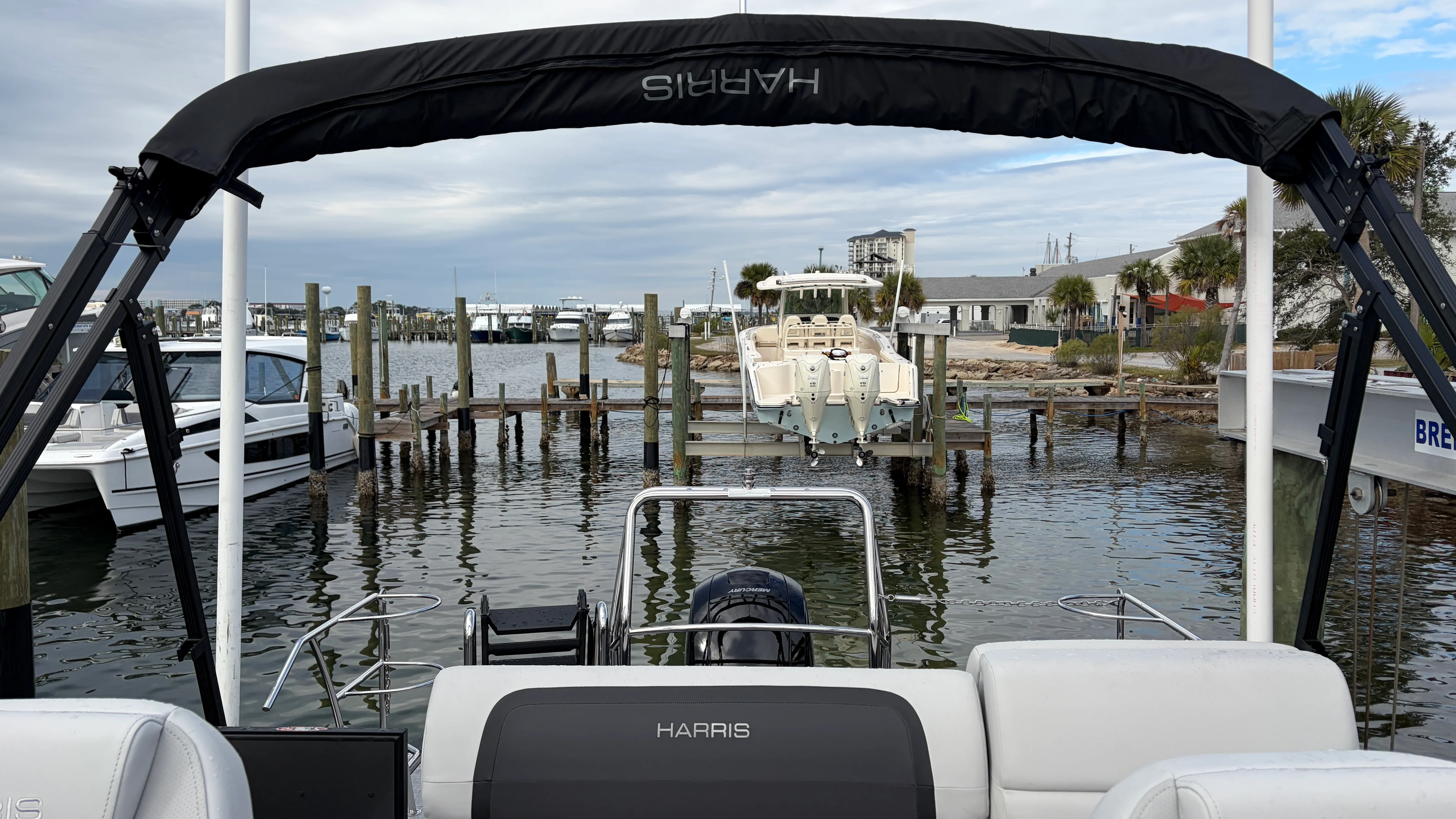 2026 Harris Cruiser 230 Image Thumbnail #14