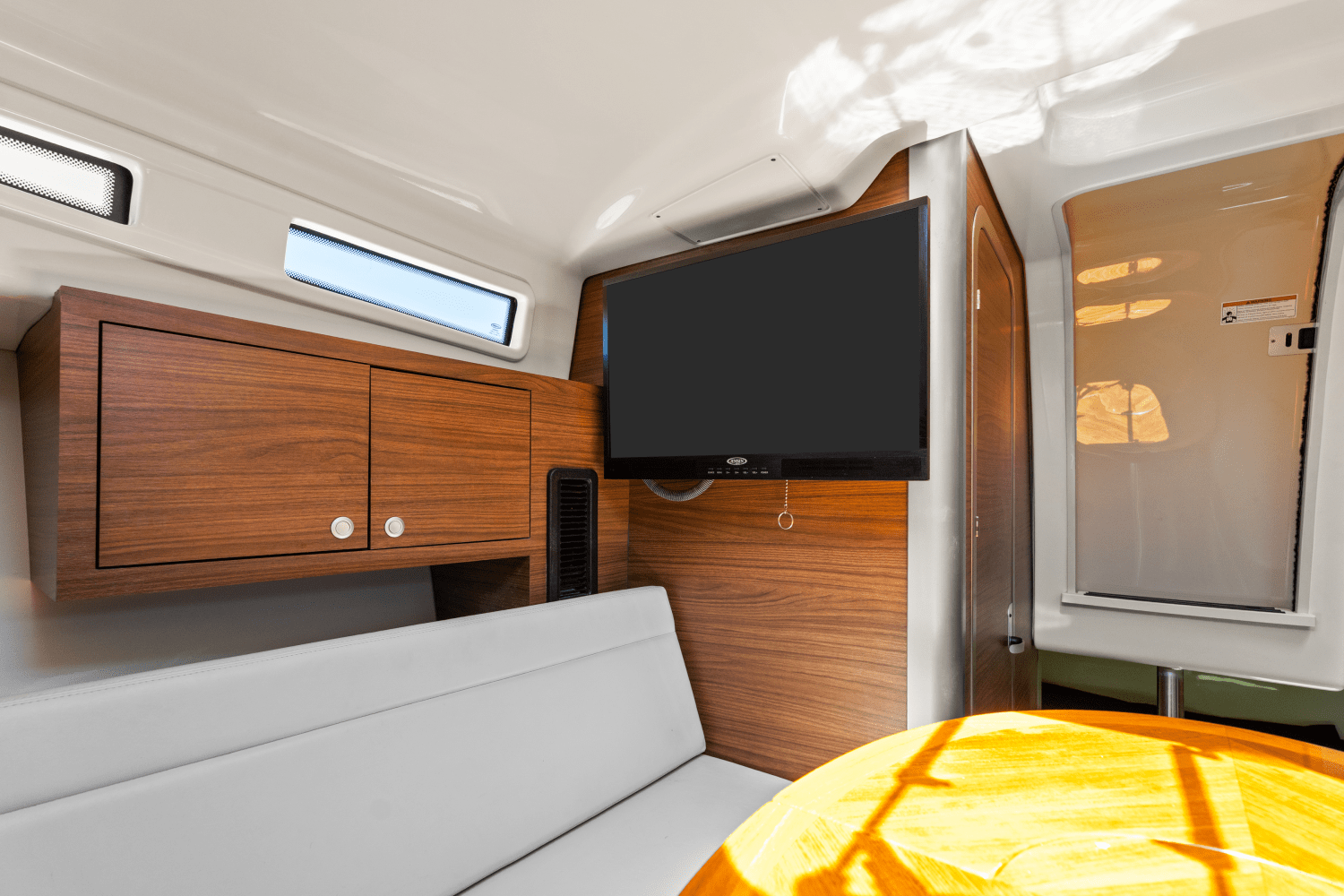 2021 Boston Whaler 325 CONQUEST Image Thumbnail #24