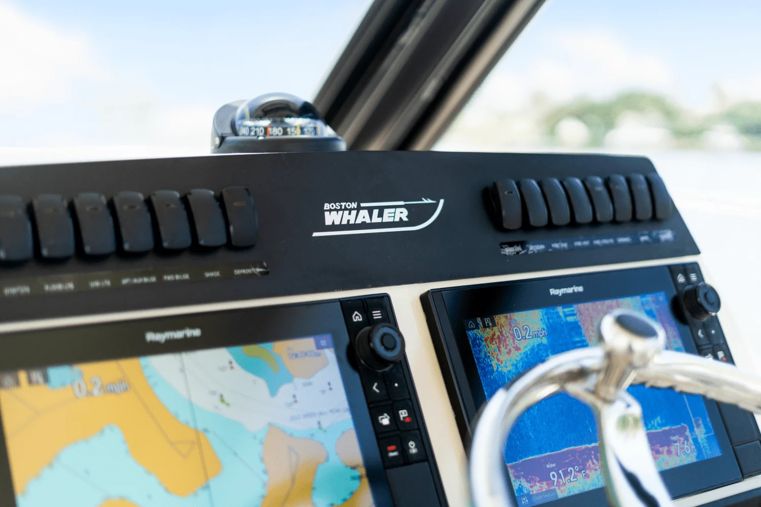 2021 Boston Whaler 325 CONQUEST Image Thumbnail #19