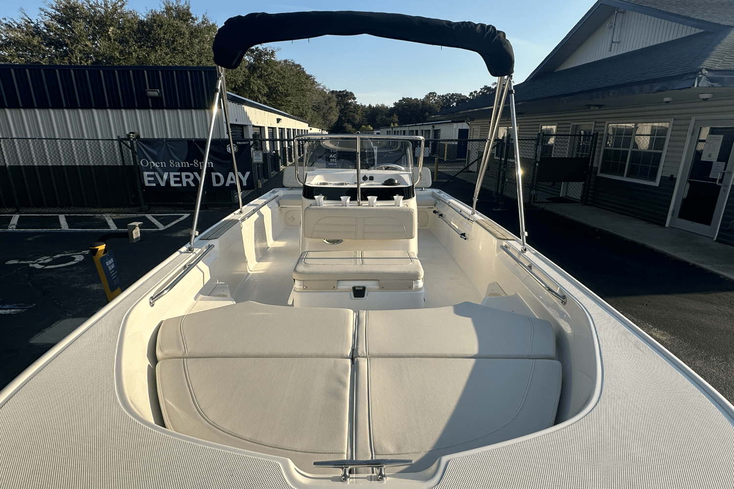 2024 Boston Whaler 170 MONTAUK Image Thumbnail #21