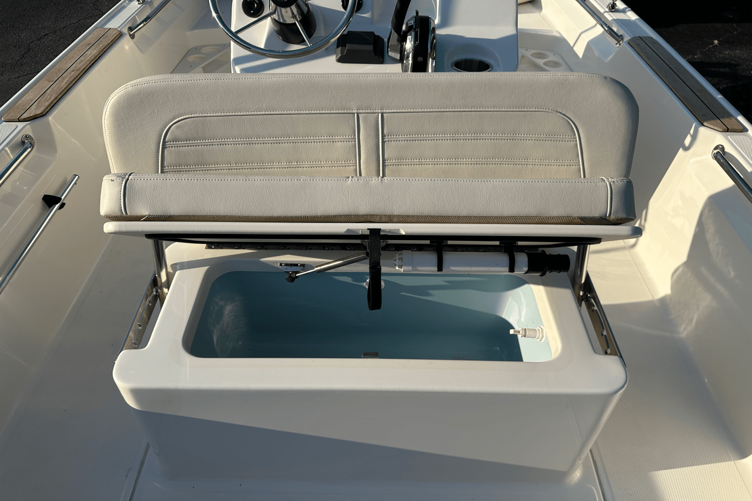 2024 Boston Whaler 170 MONTAUK Image Thumbnail #26