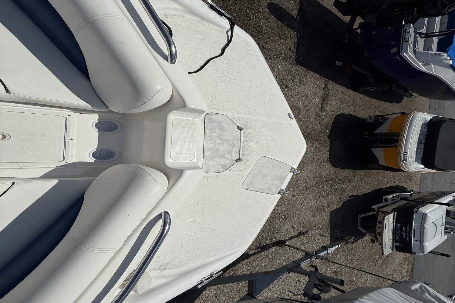 2011 Hurricane SUN DECK SPORT 201 Image Thumbnail #15