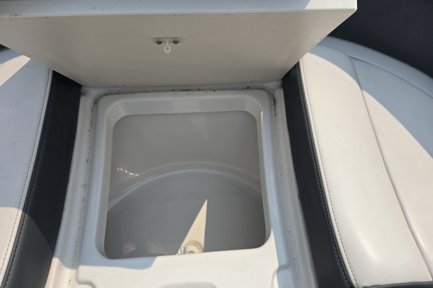 2018 Chaparral 287 SSX Image Thumbnail #36