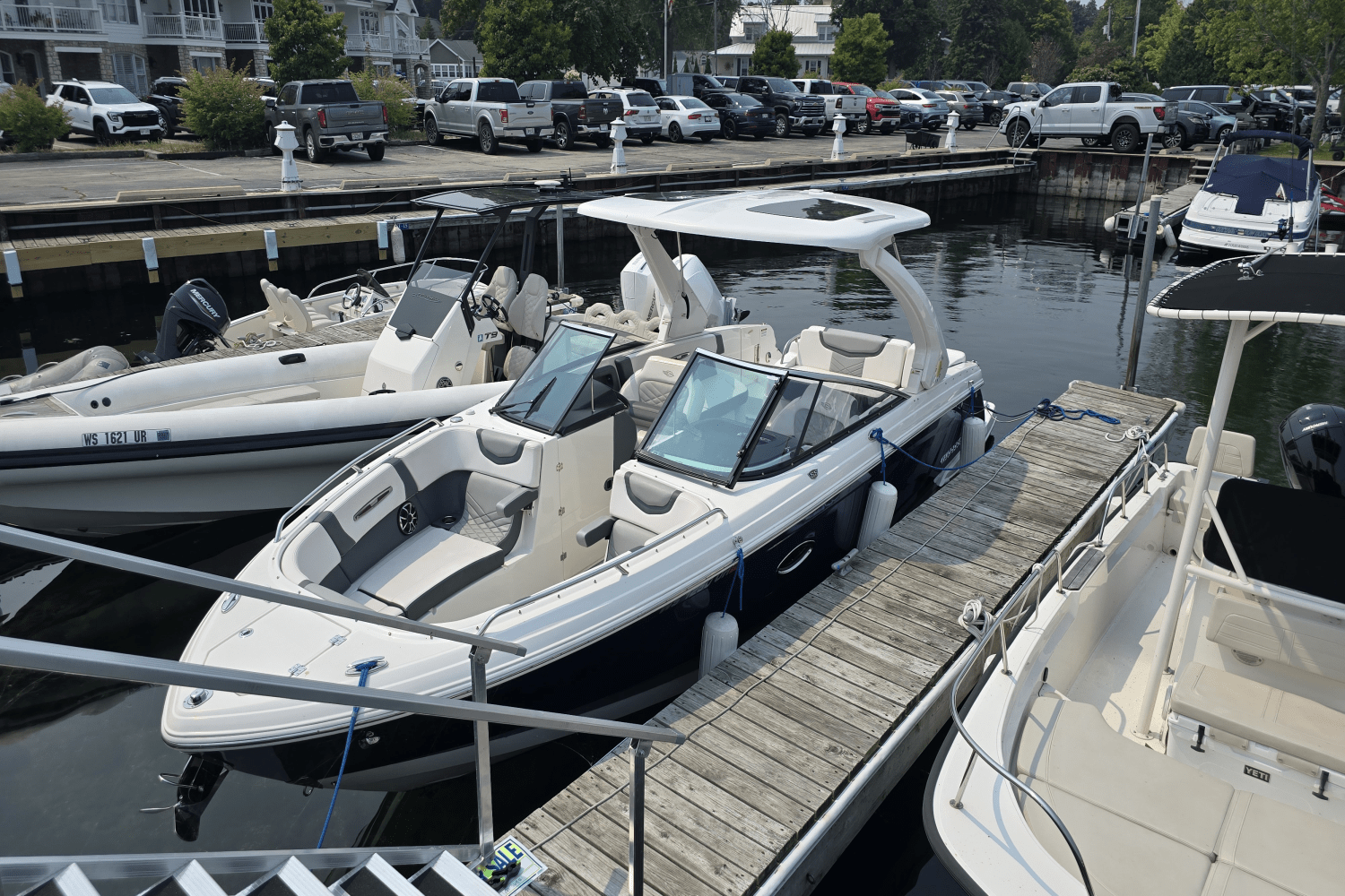 2018 Chaparral 287 SSX Image Thumbnail #1