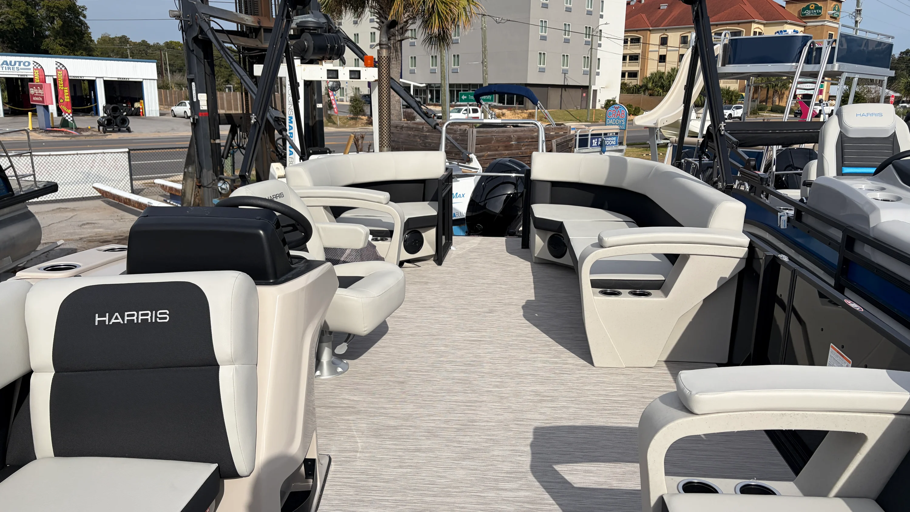 2026 Harris Breeze 230 Image Thumbnail #6