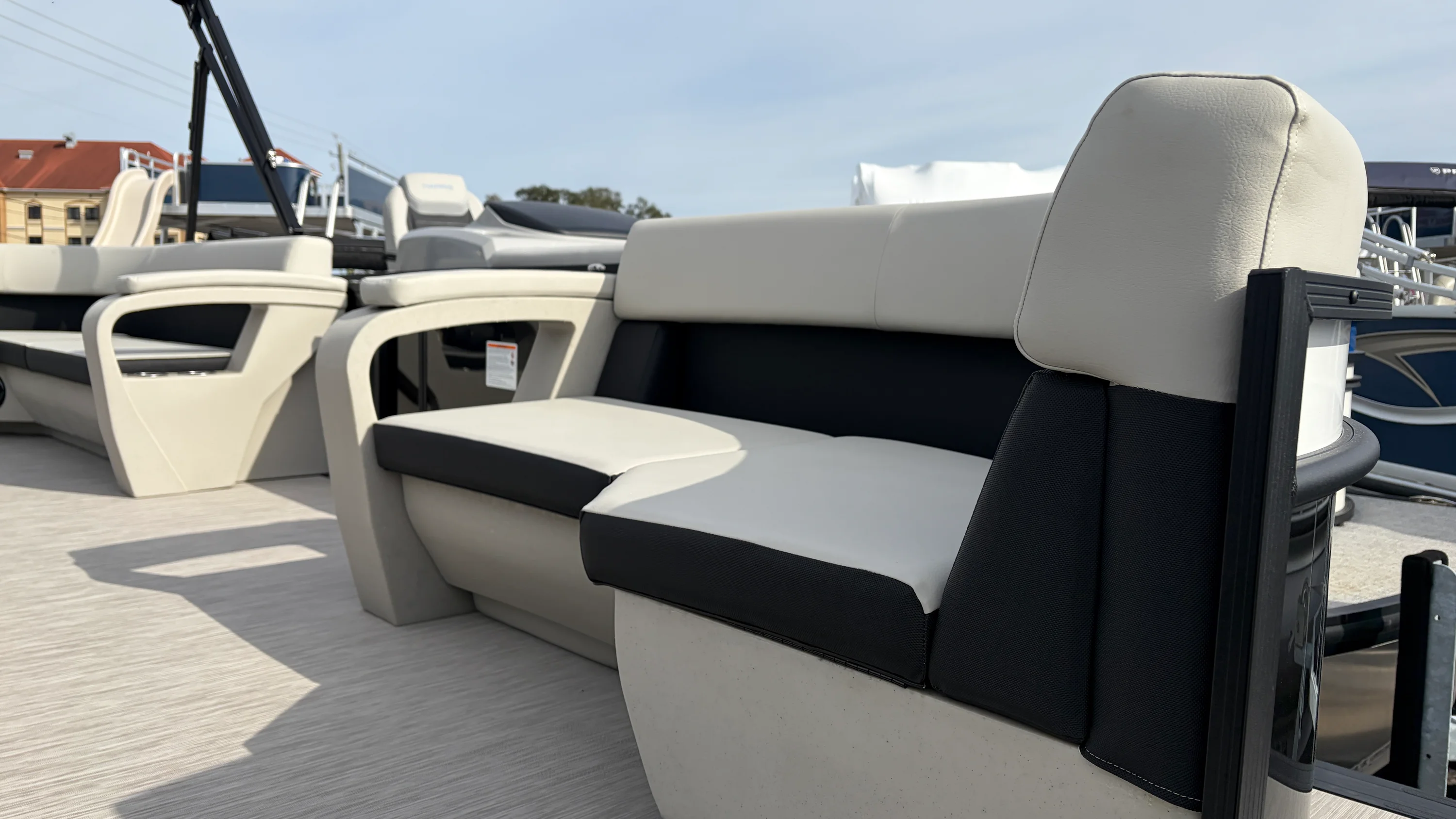 2026 Harris Breeze 230 Image Thumbnail #3