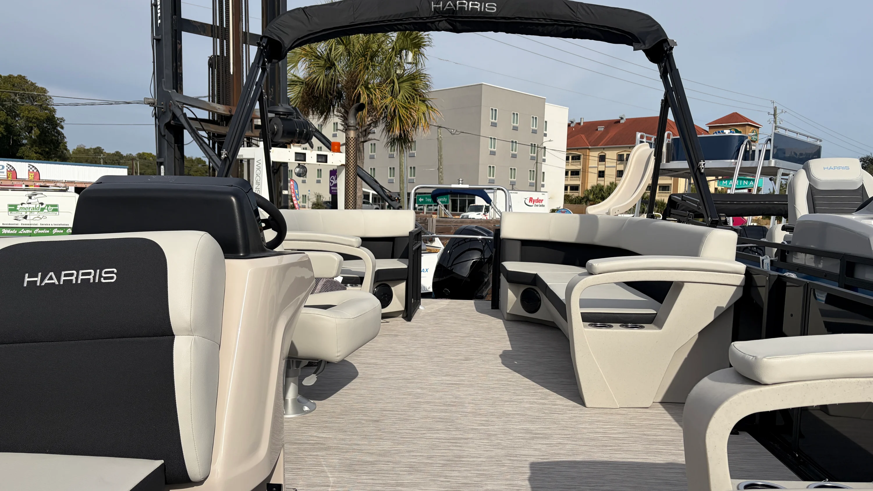 2026 Harris Breeze 230 Image Thumbnail #7