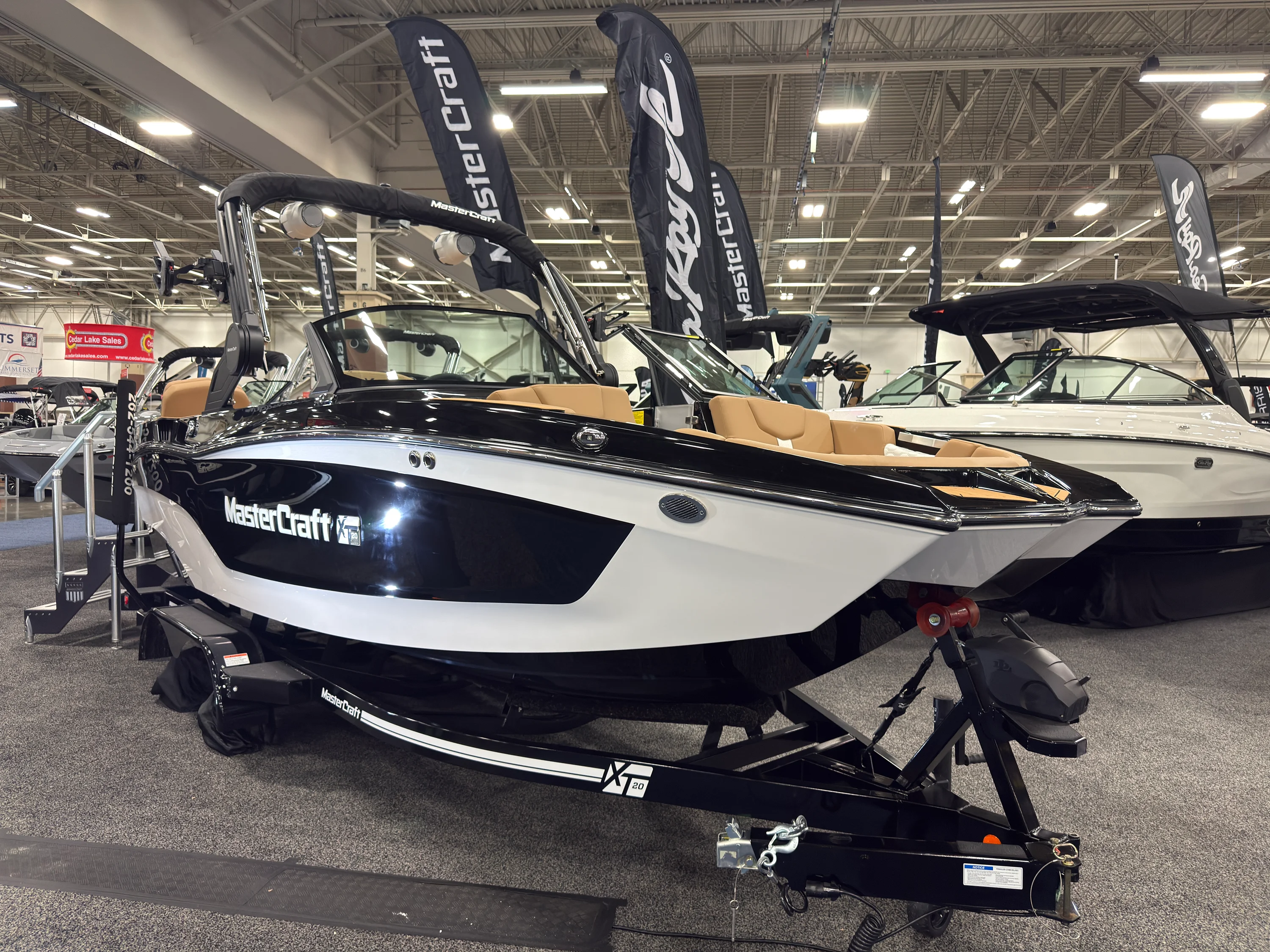 2026 Mastercraft XT20 Image Thumbnail #1