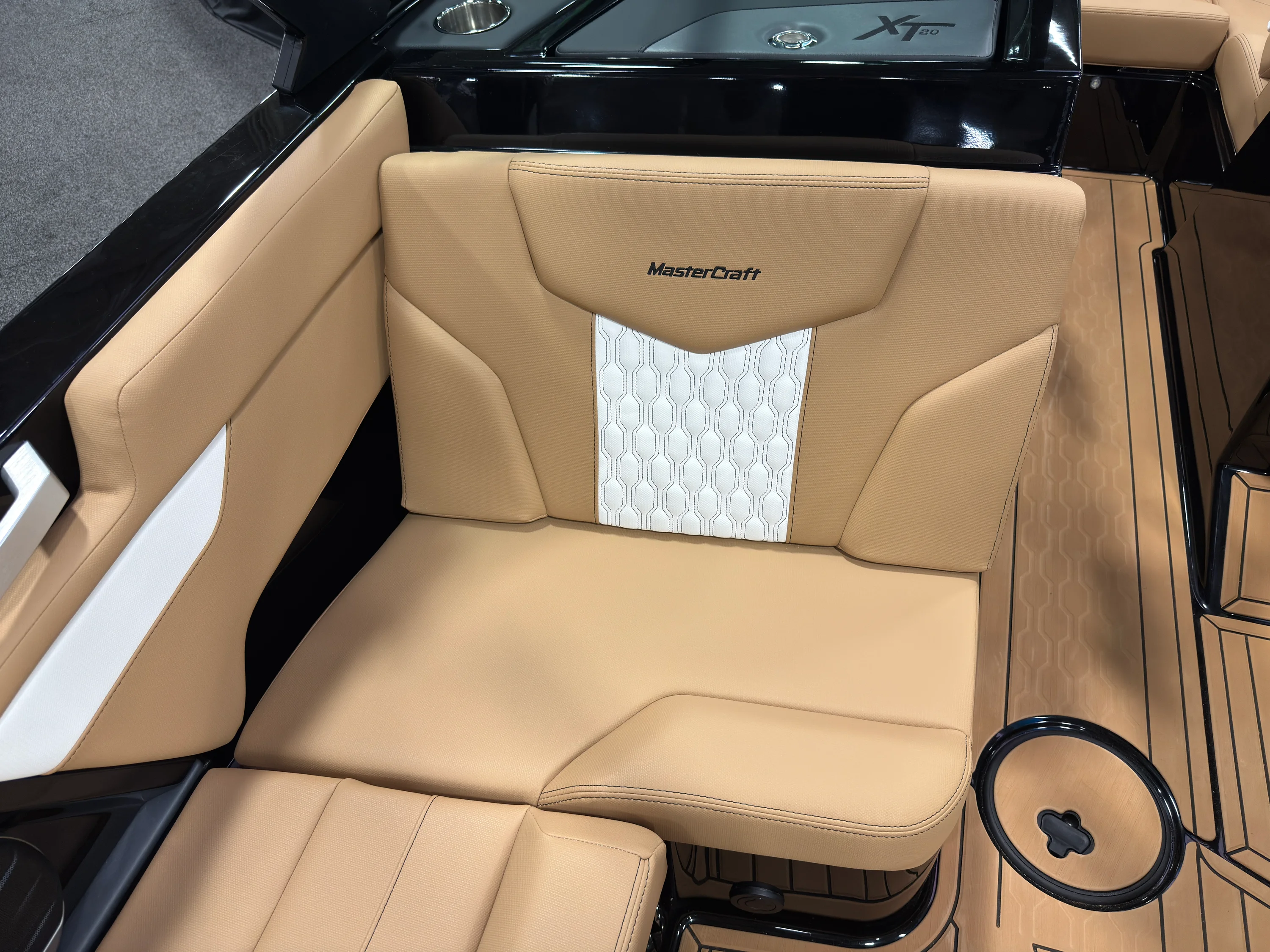 2026 Mastercraft XT20 Image Thumbnail #15