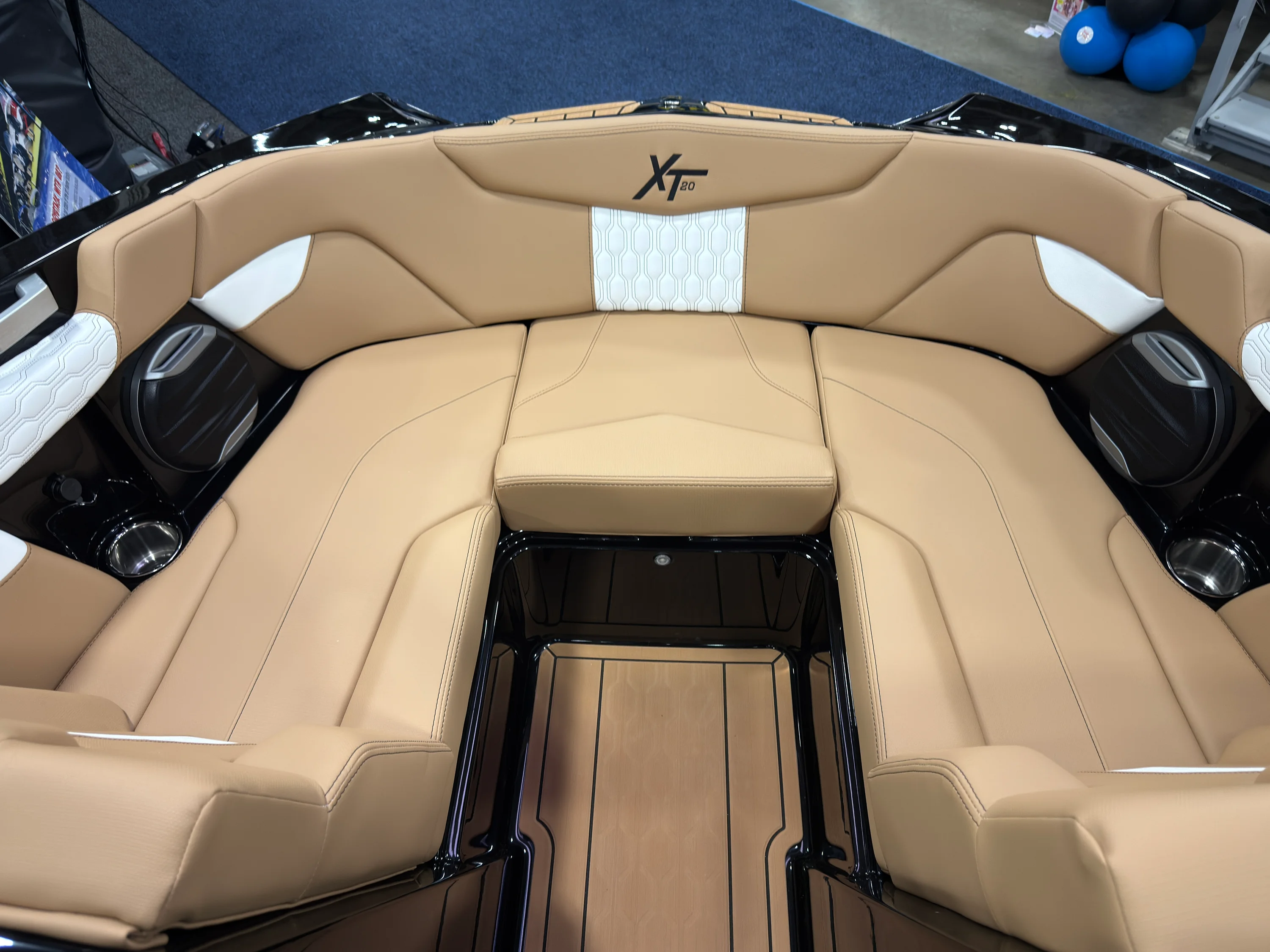 2026 Mastercraft XT20 Image Thumbnail #26