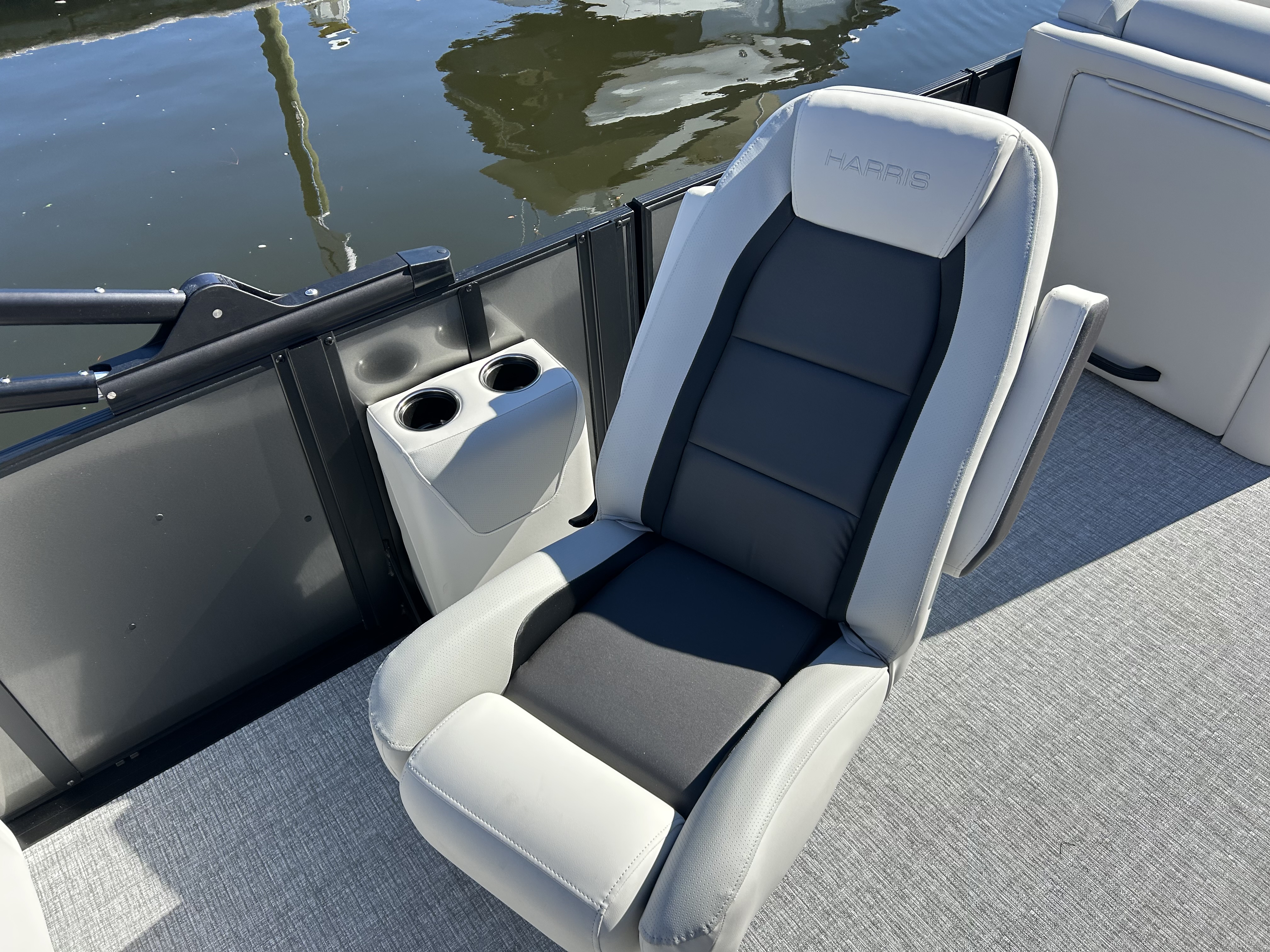 2026 Harris Cruiser 250 Image Thumbnail #14