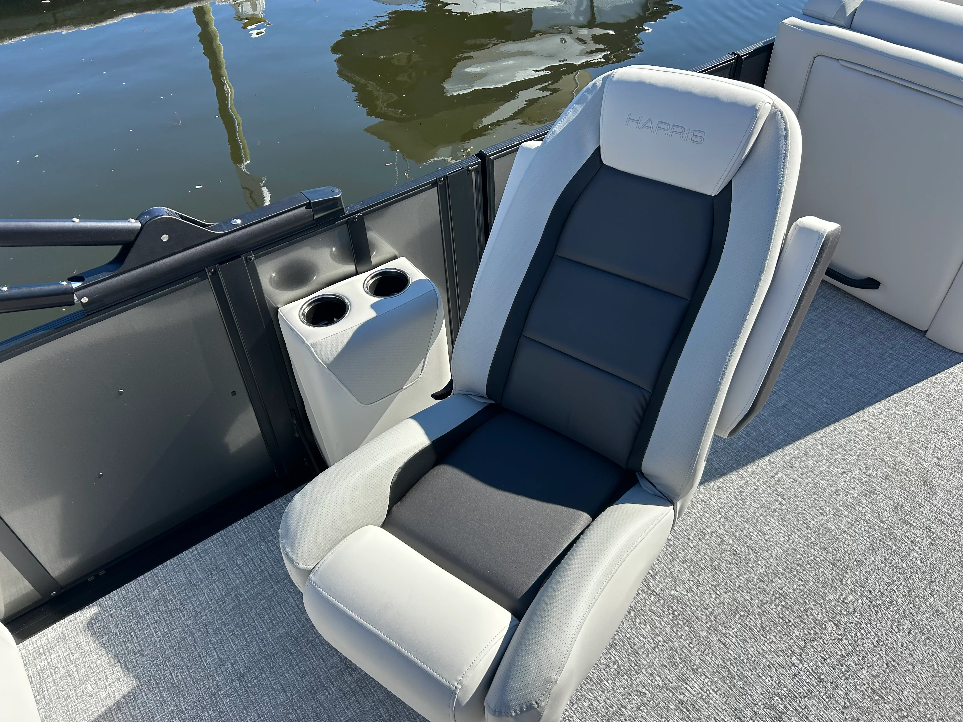 2026 Harris Cruiser 250 Image Thumbnail #14