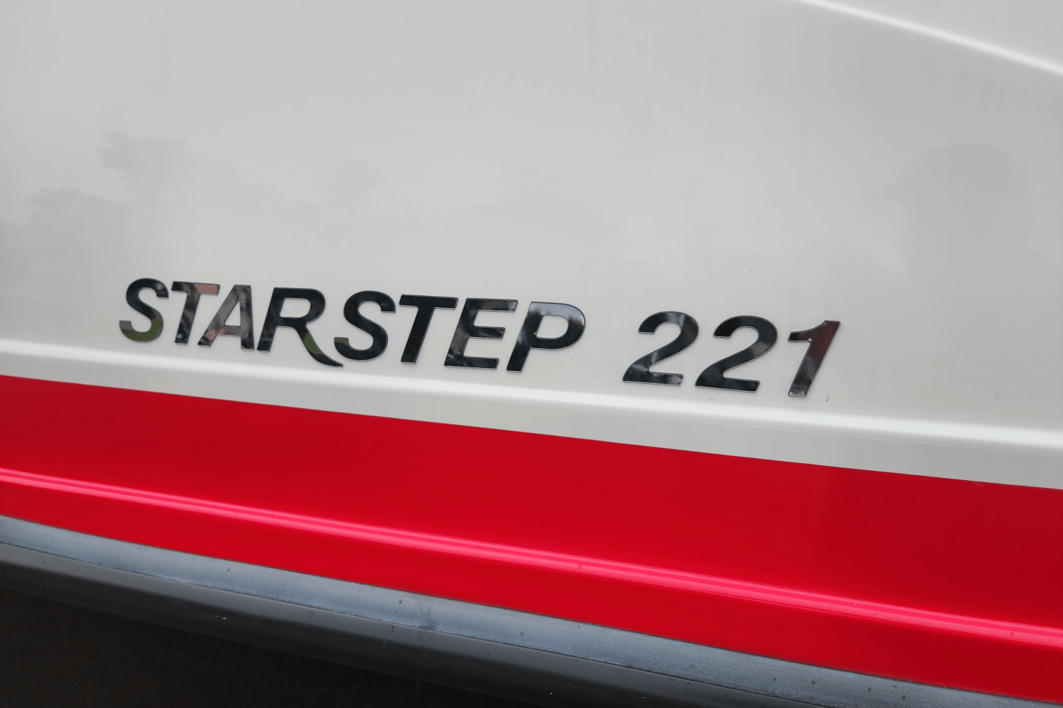 2022 Starcraft 221 STARSTEP Image Thumbnail #3